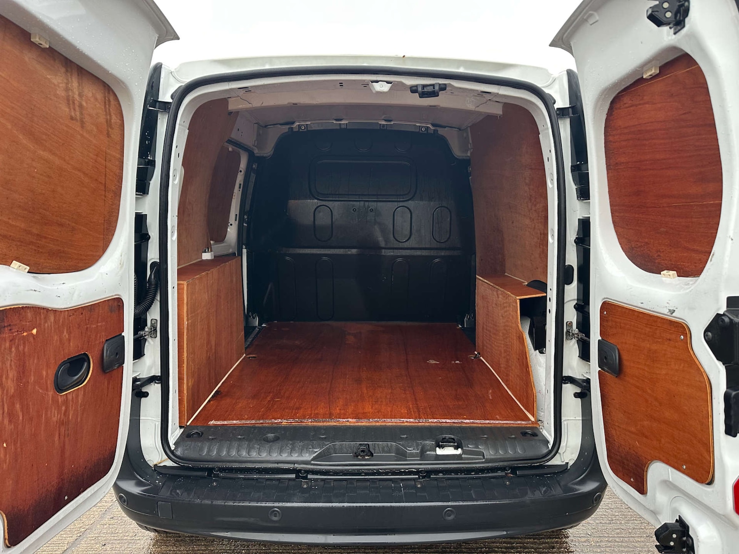 Used Renault Kangoo 2017 for sale - 77349828: Photo 9