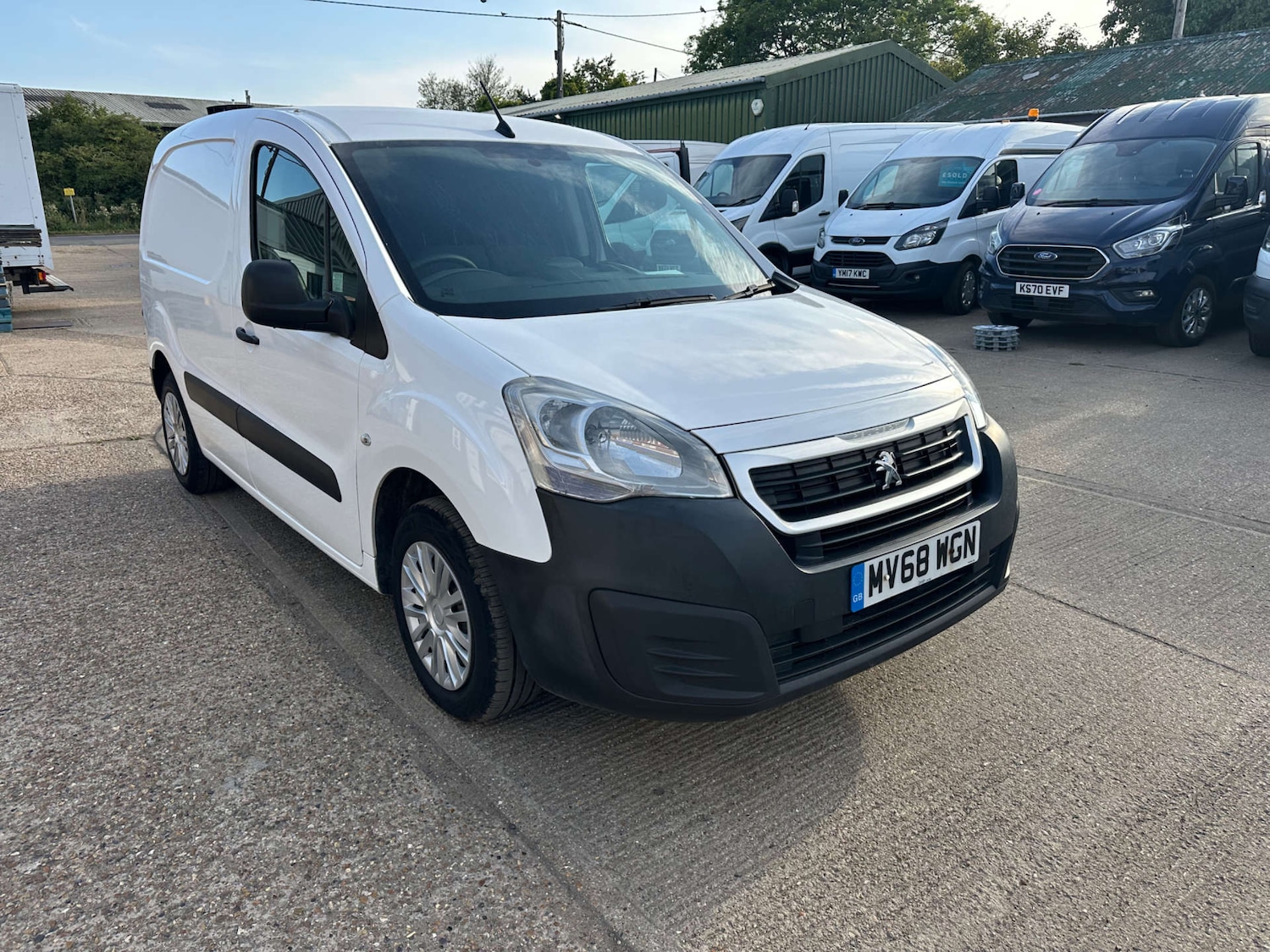 Used Peugeot Partner 2018 for sale - 76600921: Photo 14