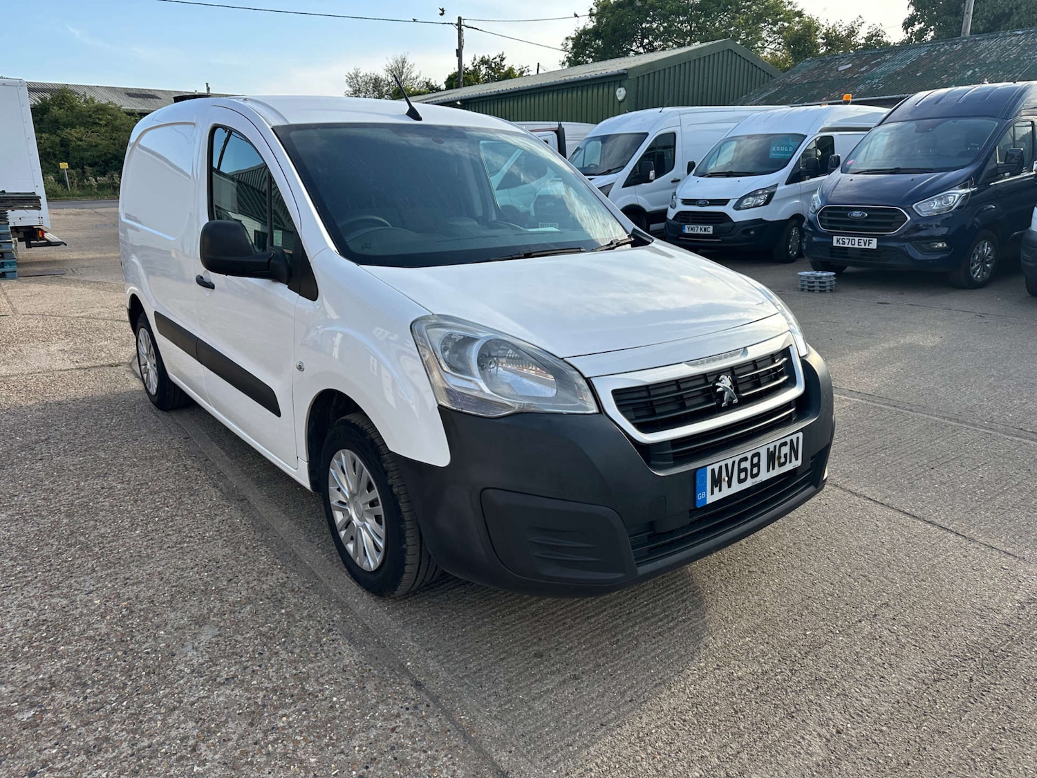 Used Peugeot Partner 2018 for sale - 76600921: Photo 3