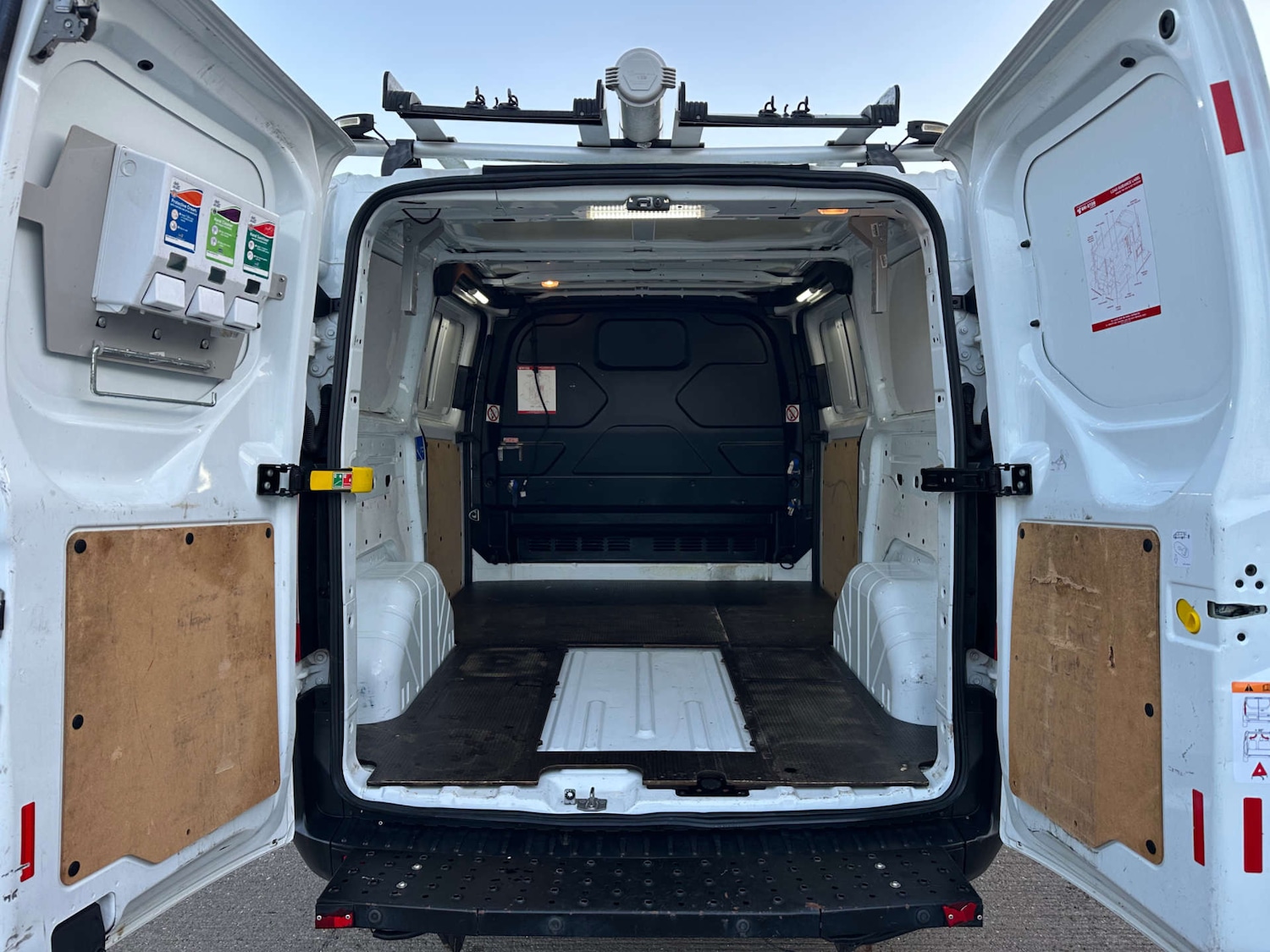 Used Ford Transit Custom 2018 for sale - 76363892: Photo 9