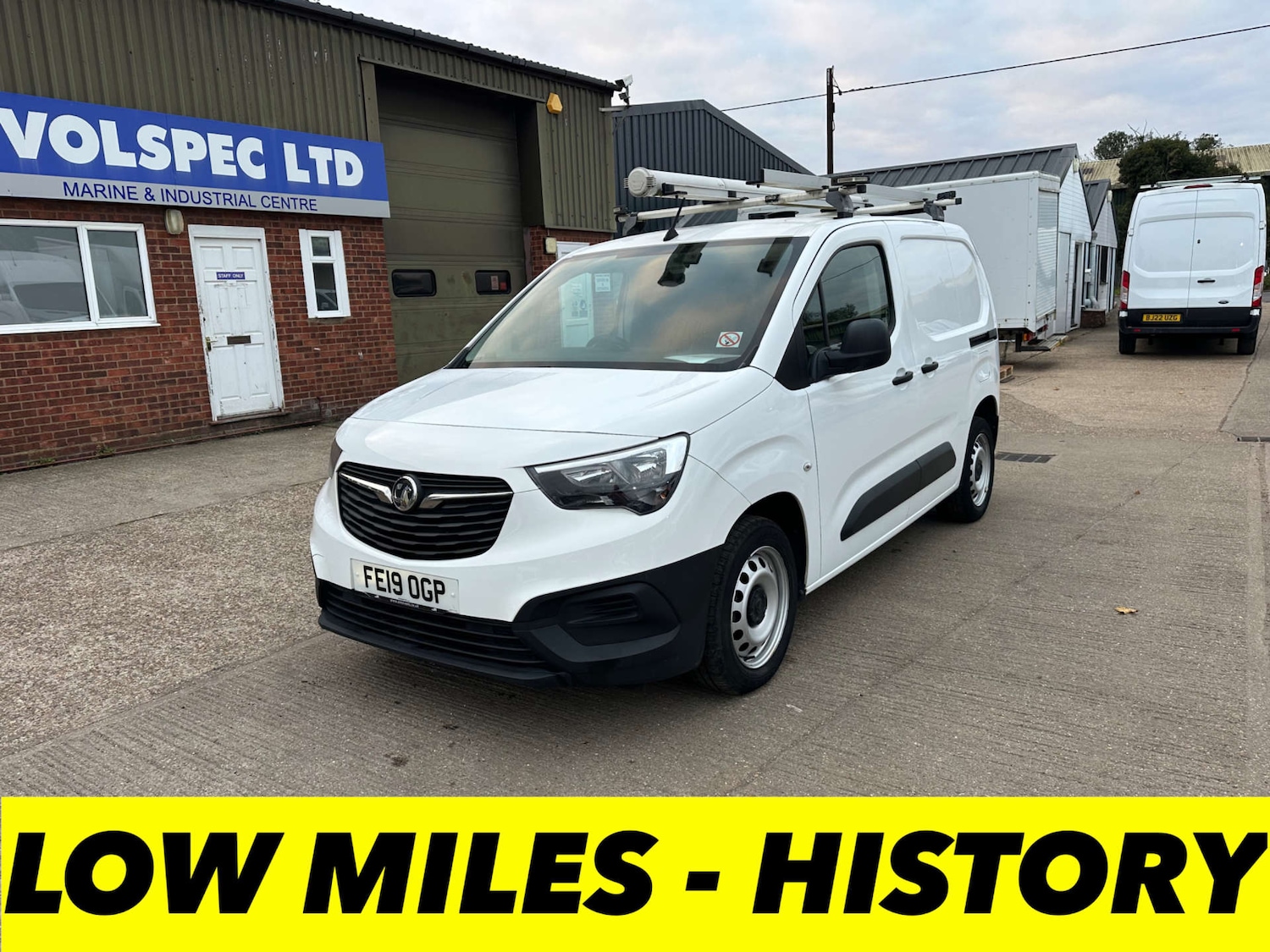 Used Vauxhall Combo 2019 for sale - 76600807: Photo 1