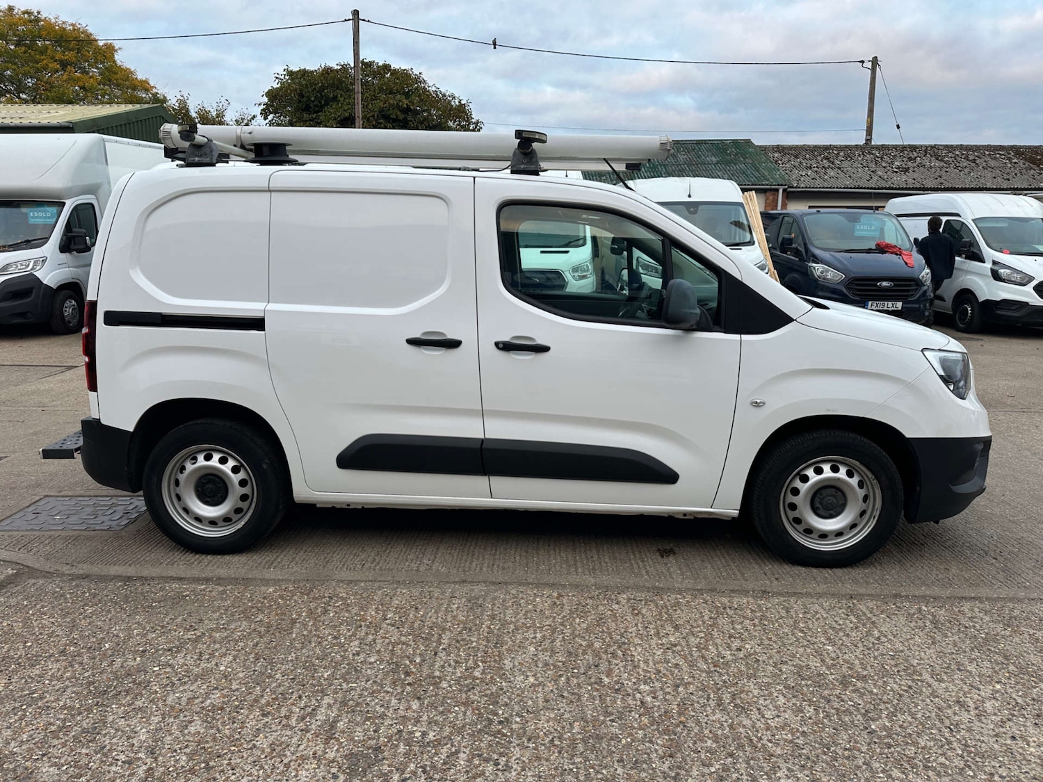 Used Vauxhall Combo 2019 for sale - 76600807: Photo 14