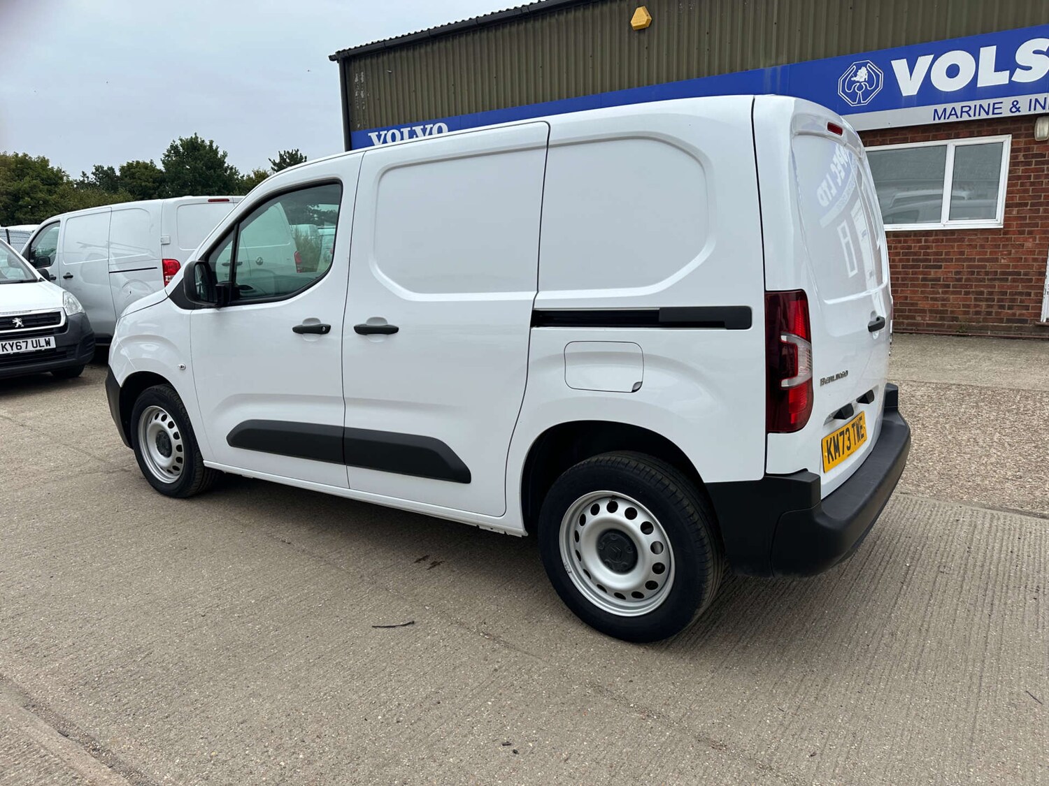 Vehicle 7