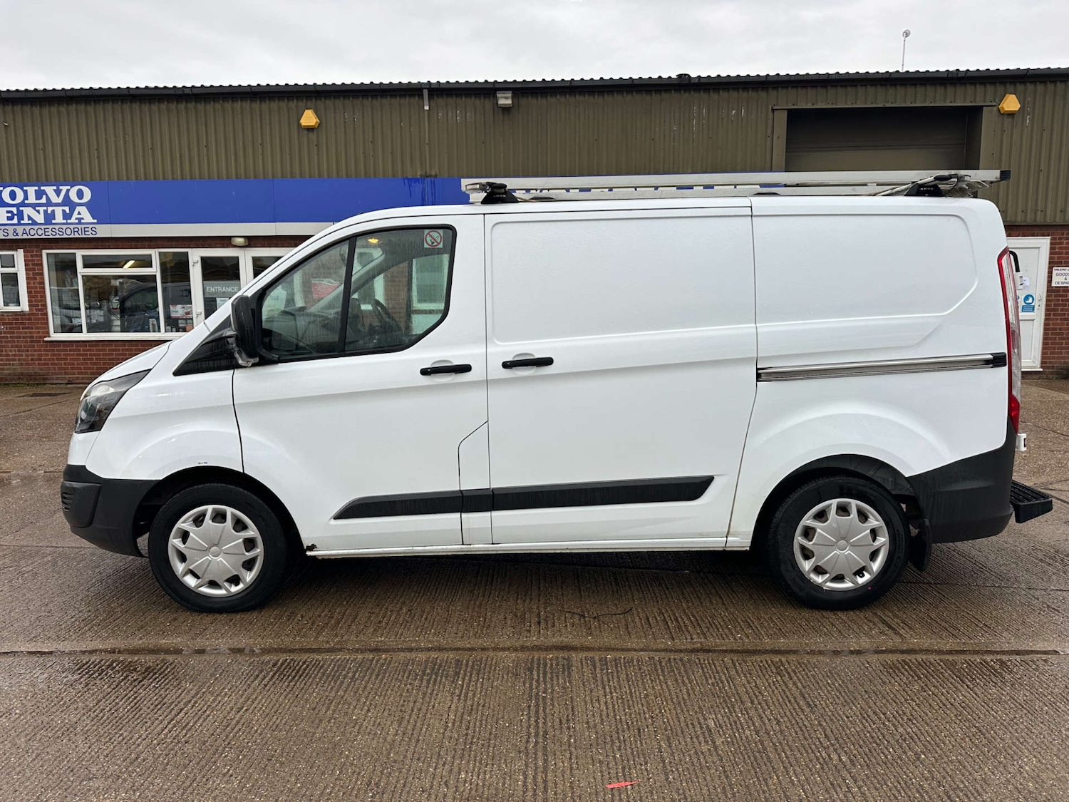 Used Ford Transit Custom 2016 for sale - 76180235: Photo 5