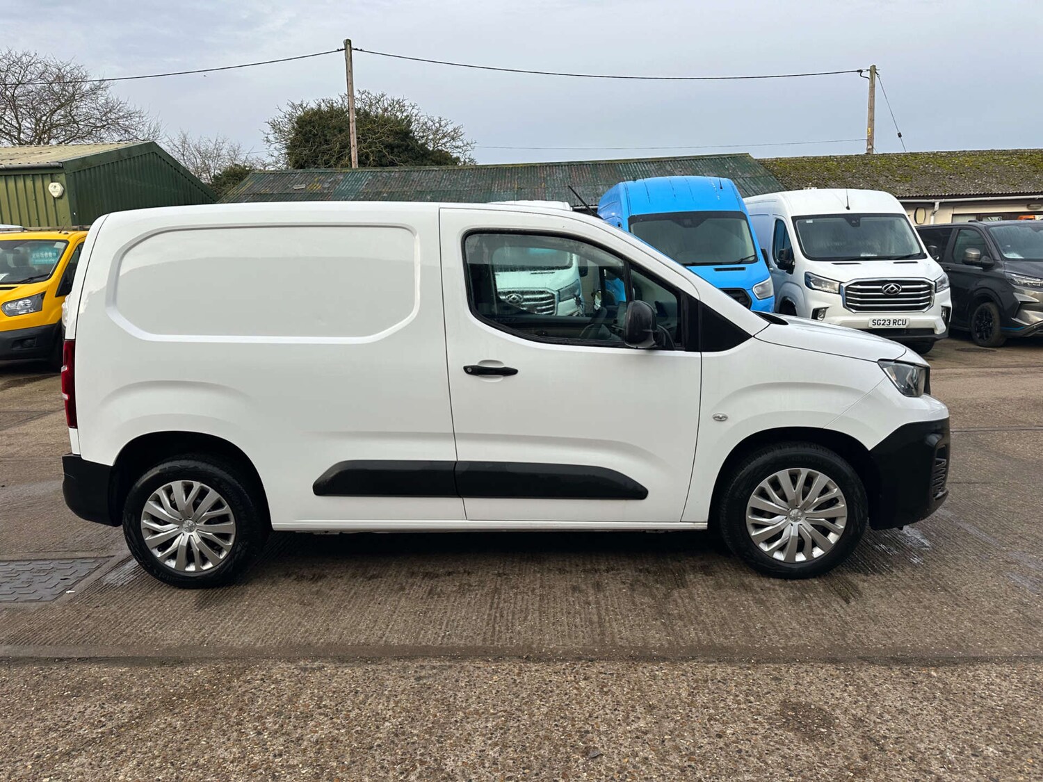 Used Peugeot Partner 2019 for sale - 76966971: Photo 12