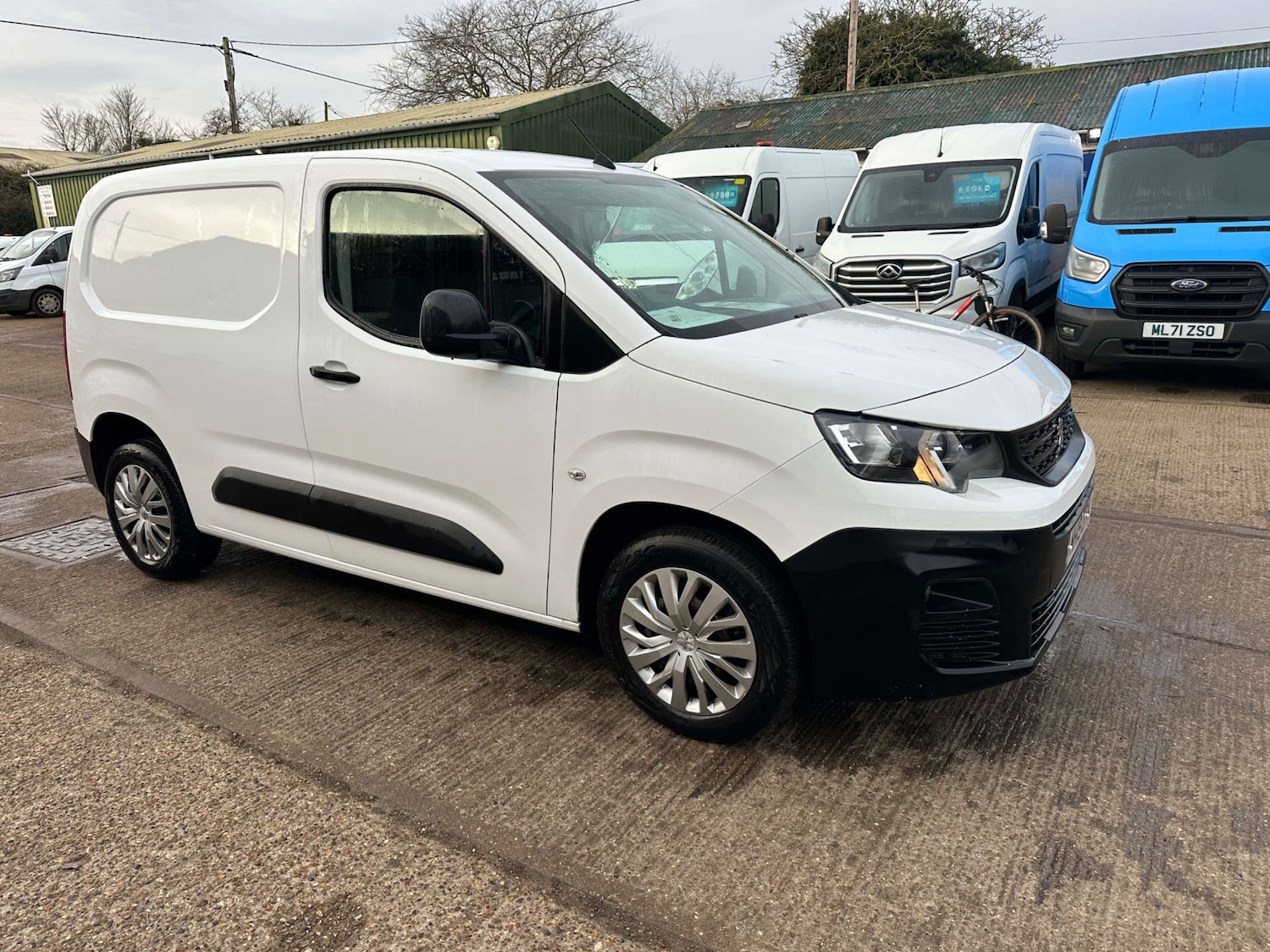 Used Peugeot Partner 2019 for sale - 76966971: Photo 13