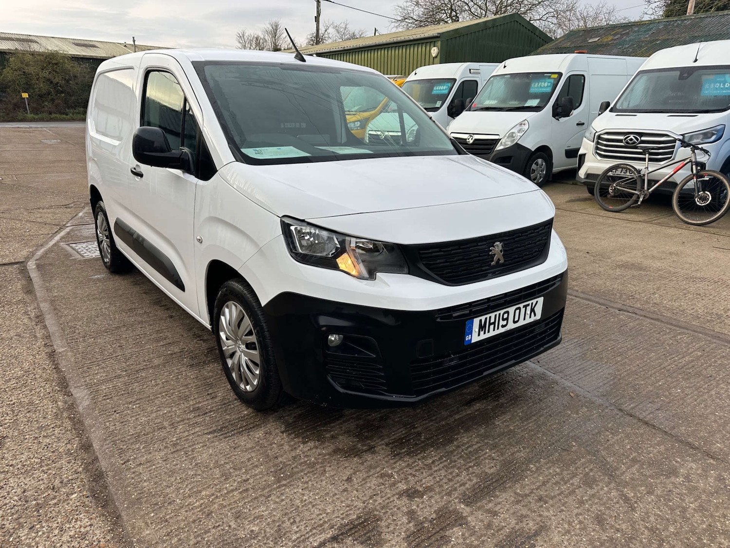Used Peugeot Partner 2019 for sale - 76966971: Photo 14