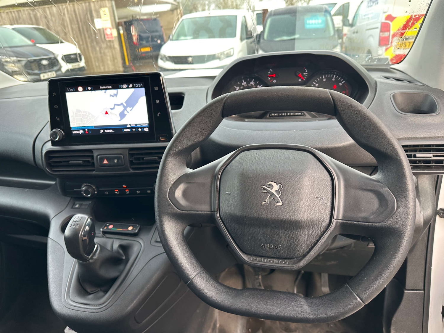 Used Peugeot Partner 2019 for sale - 76966971: Photo 17