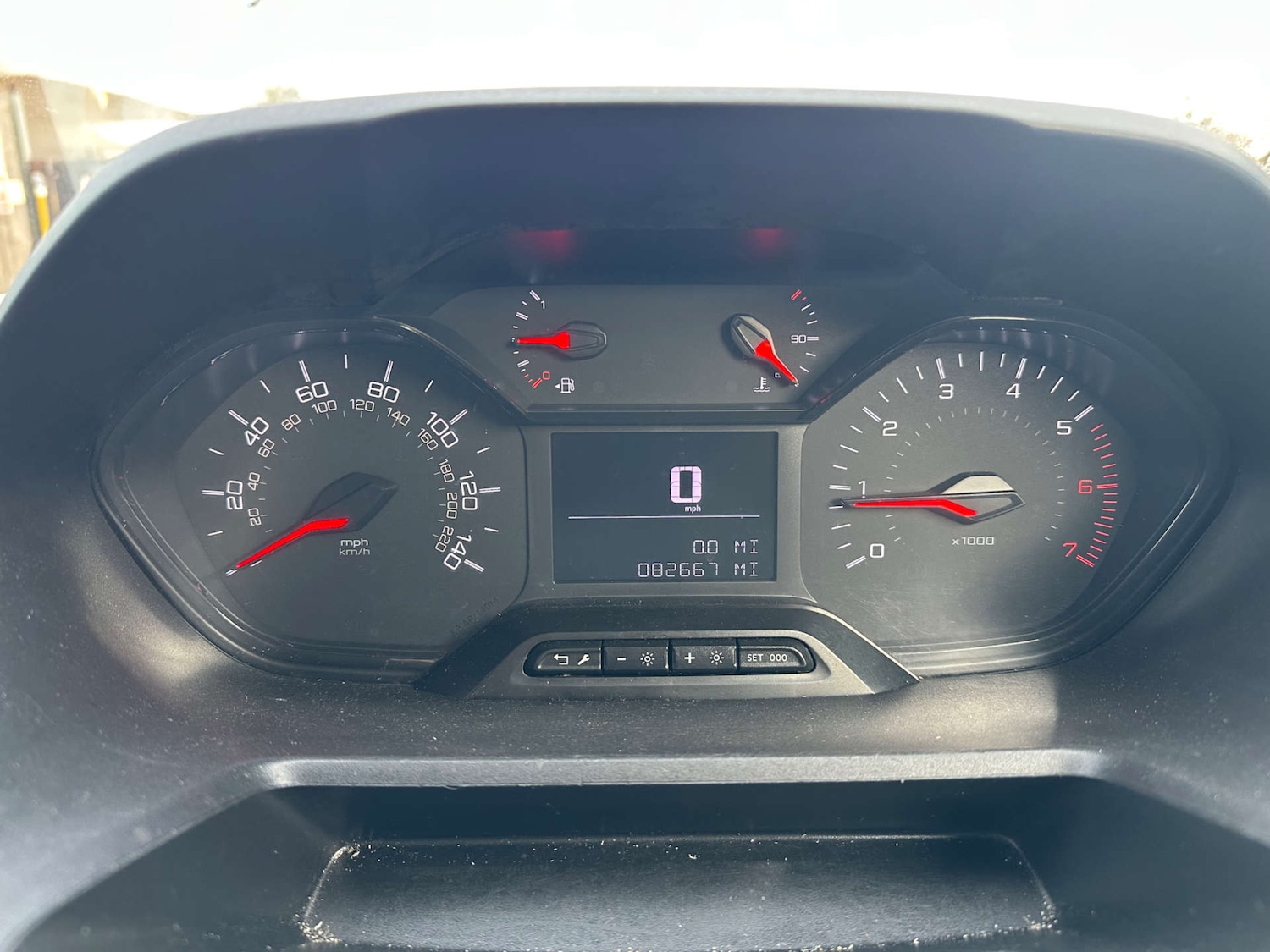 Used Peugeot Partner 2019 for sale - 76966971: Photo 22