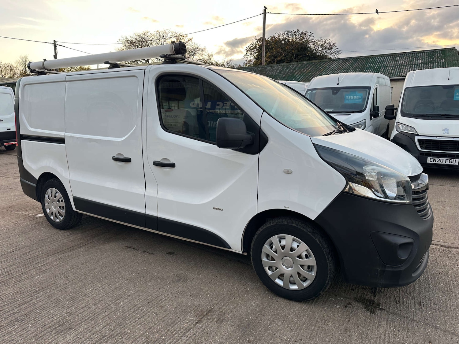Used Vauxhall Vivaro 2017 for sale - 76530909: Photo 13