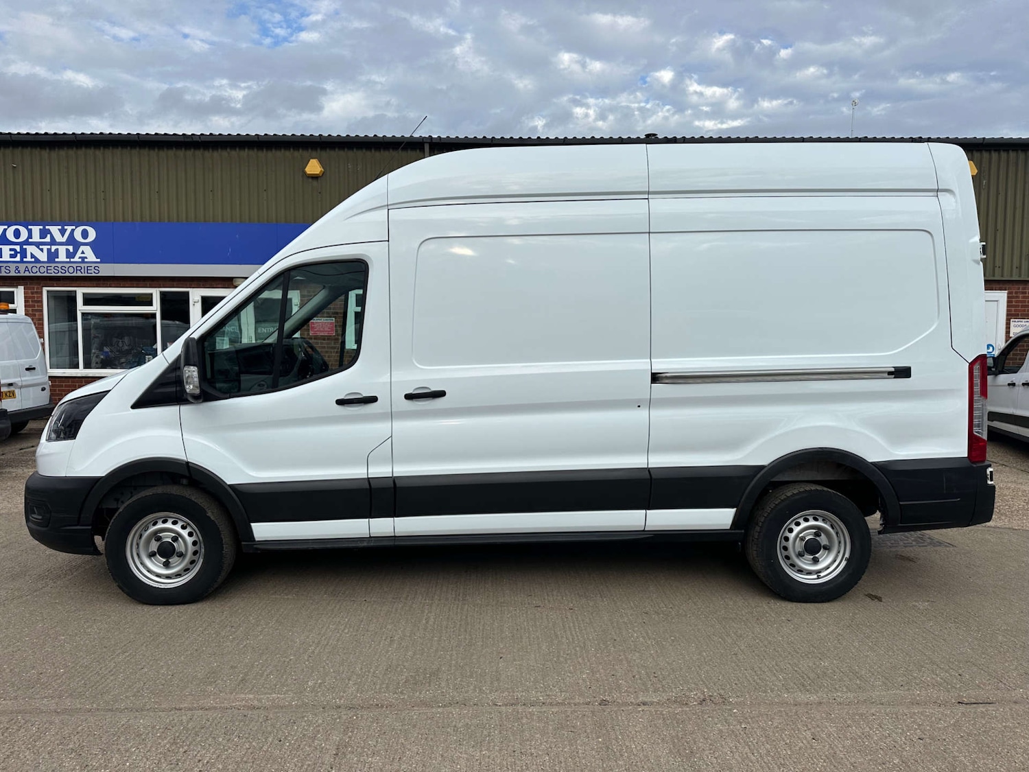 Used Ford Transit 2022 for sale - 76602090: Photo 6
