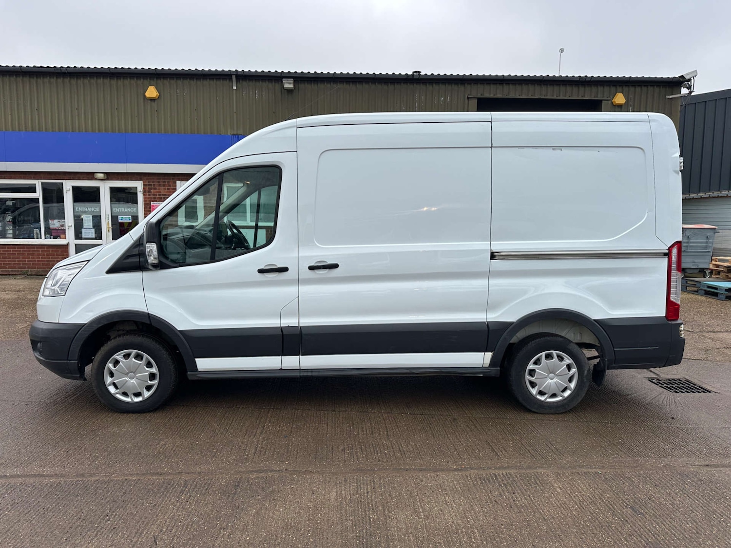 Used Ford Transit 2017 for sale - 76974694: Photo 6