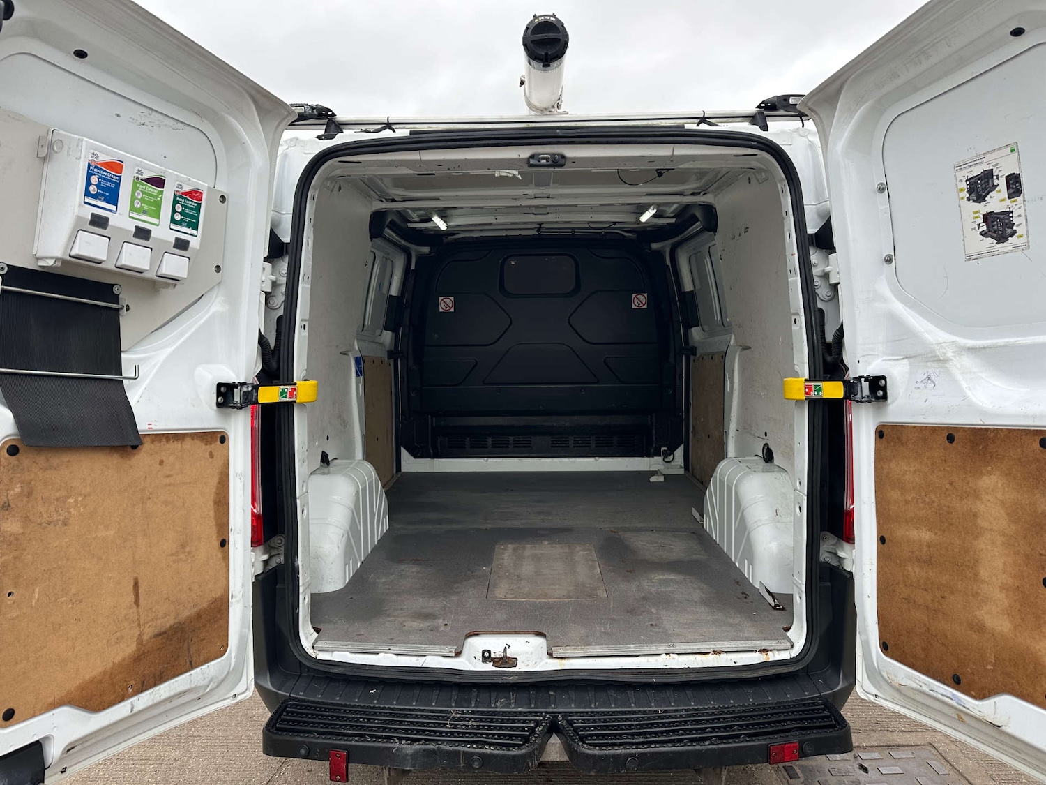 Used Ford Transit Custom 2017 for sale - 78124713: Photo 9