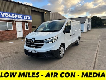 Renault Trafic feature image