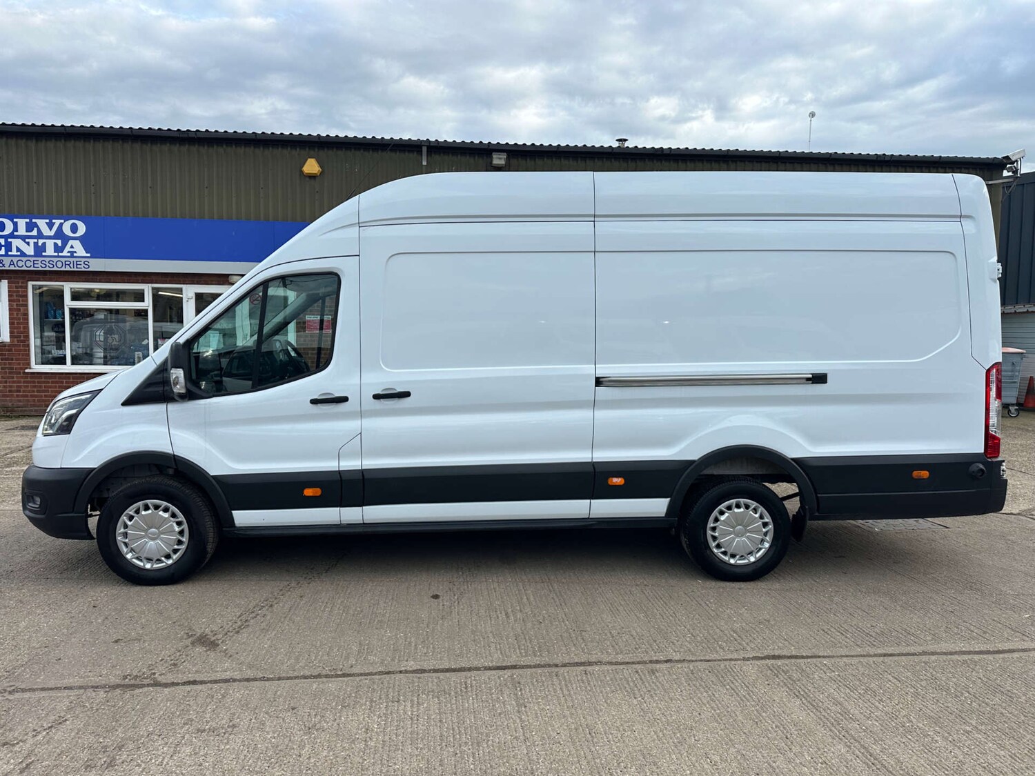 Used Ford Transit 2022 for sale - 76497677: Photo 6
