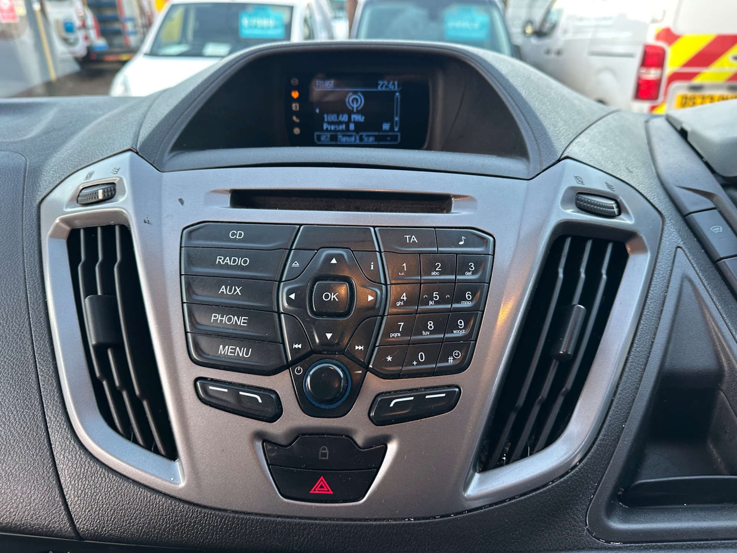 Used Ford Transit Custom 2013 for sale - 77022672: Photo 24