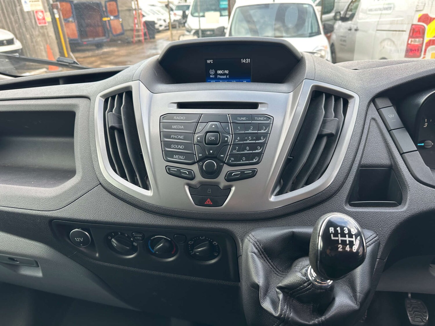 Used Ford Transit 2018 for sale - 76523498: Photo 17