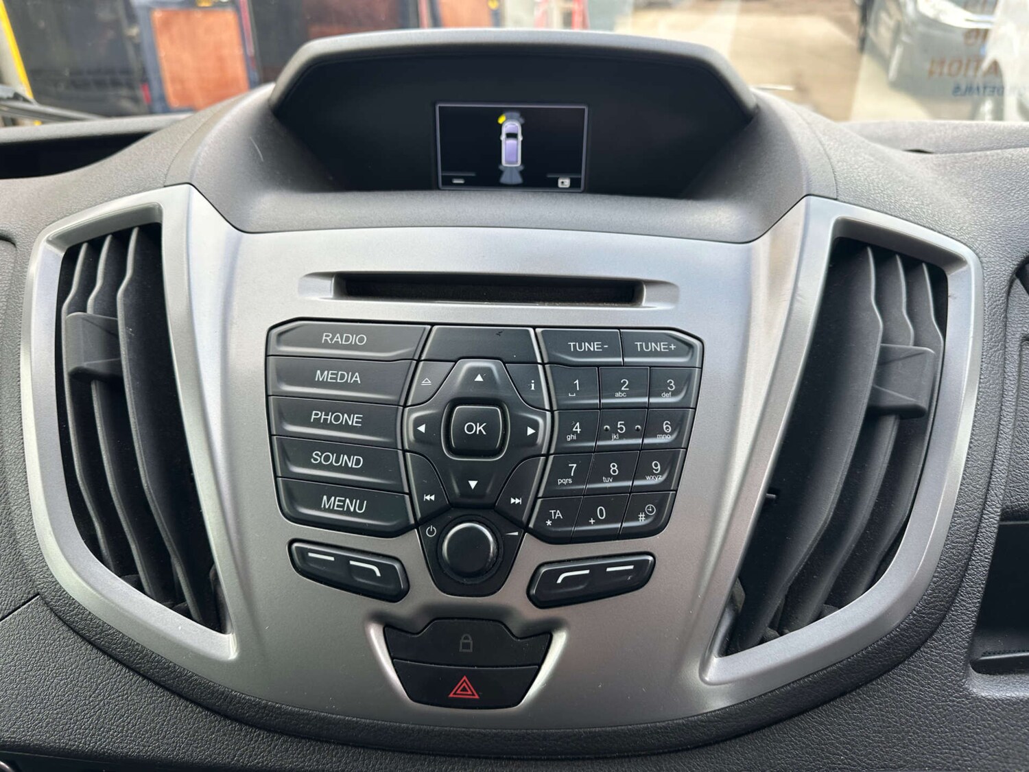 Used Ford Transit 2018 for sale - 76523498: Photo 24