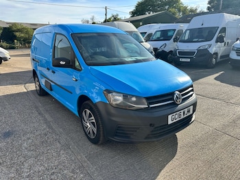 Used Volkswagen Caddy Maxi 2016 for sale - 79486187: Photo