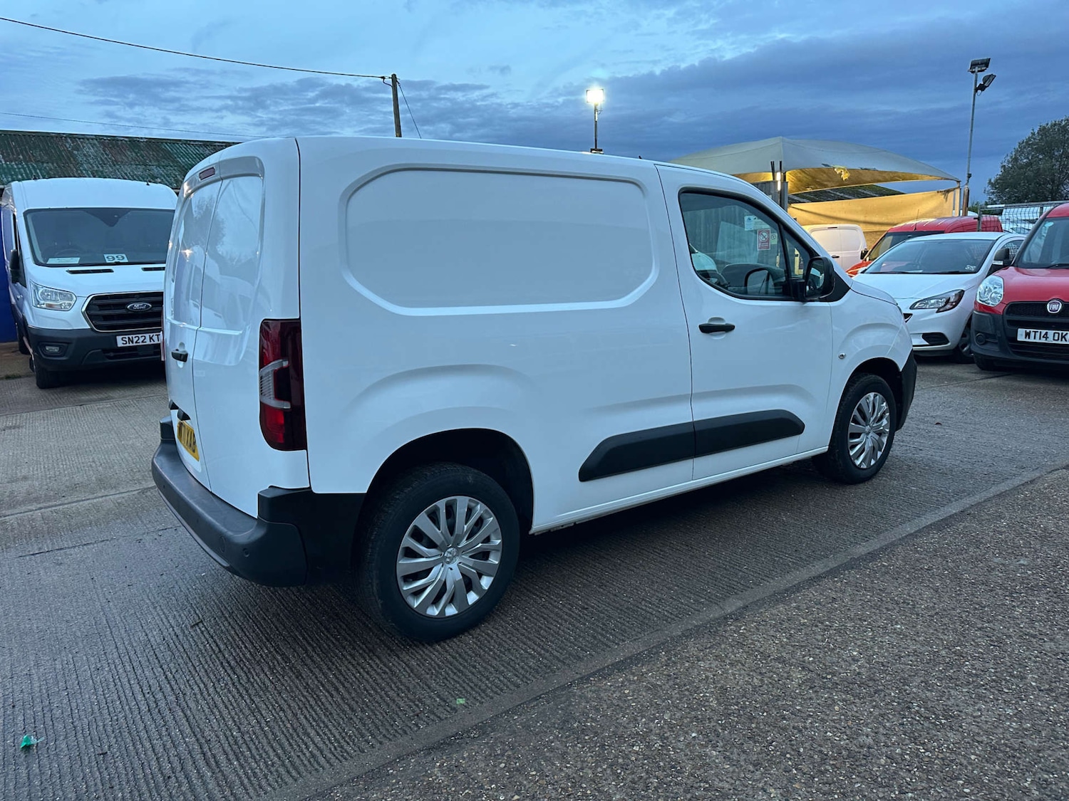 Used Peugeot Partner 2021 for sale - 76552577: Photo 11