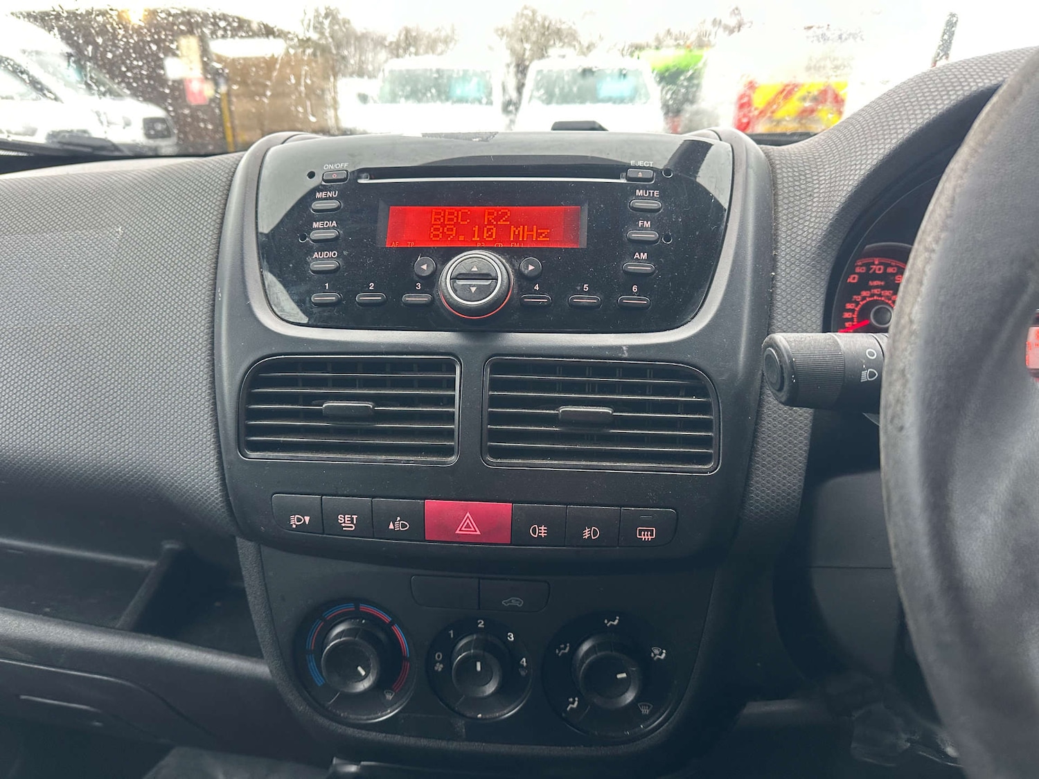 Used Fiat Doblo 2015 for sale - 77564298: Photo 20