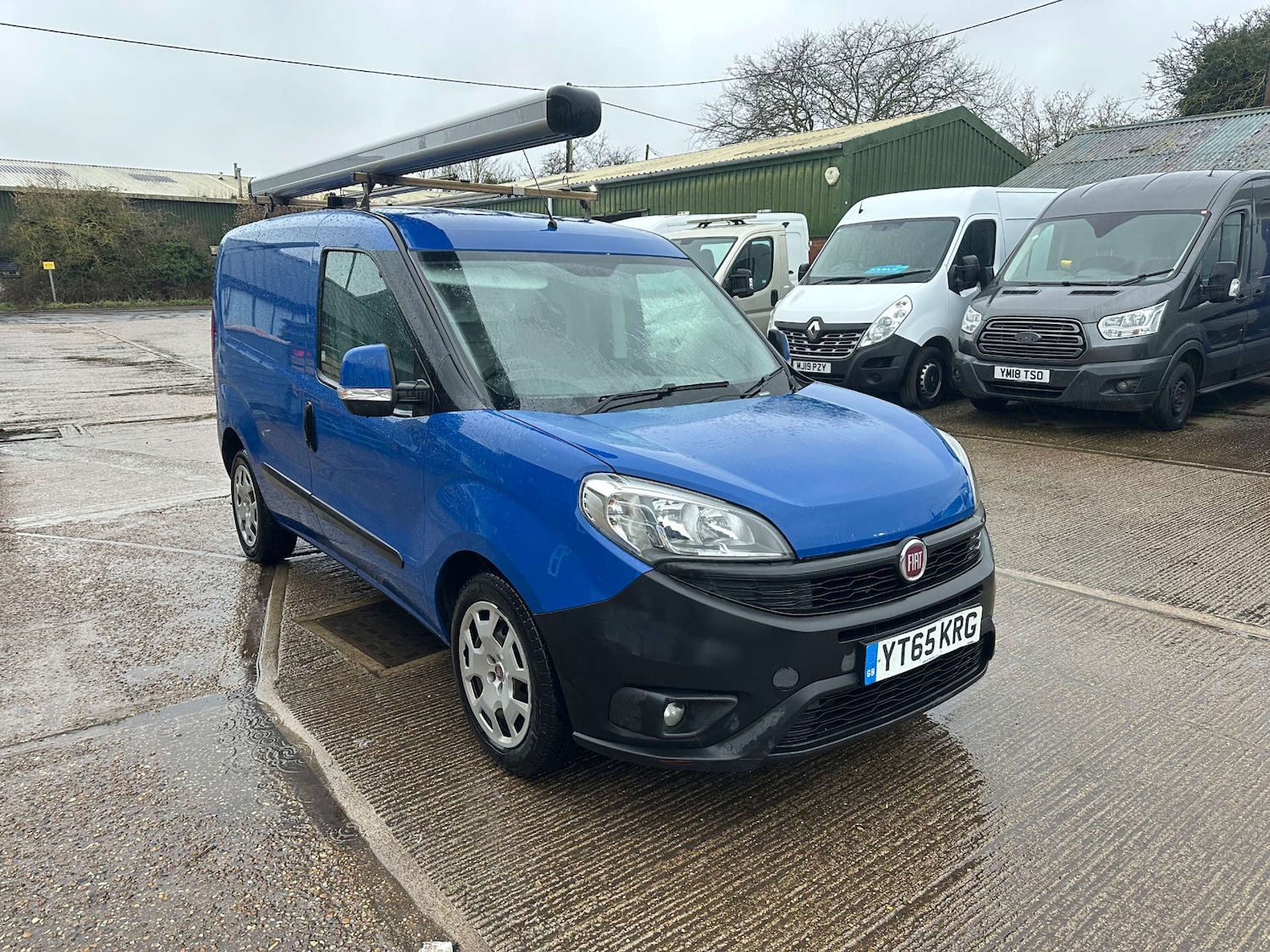 Used Fiat Doblo 2015 for sale - 77564298: Photo 3