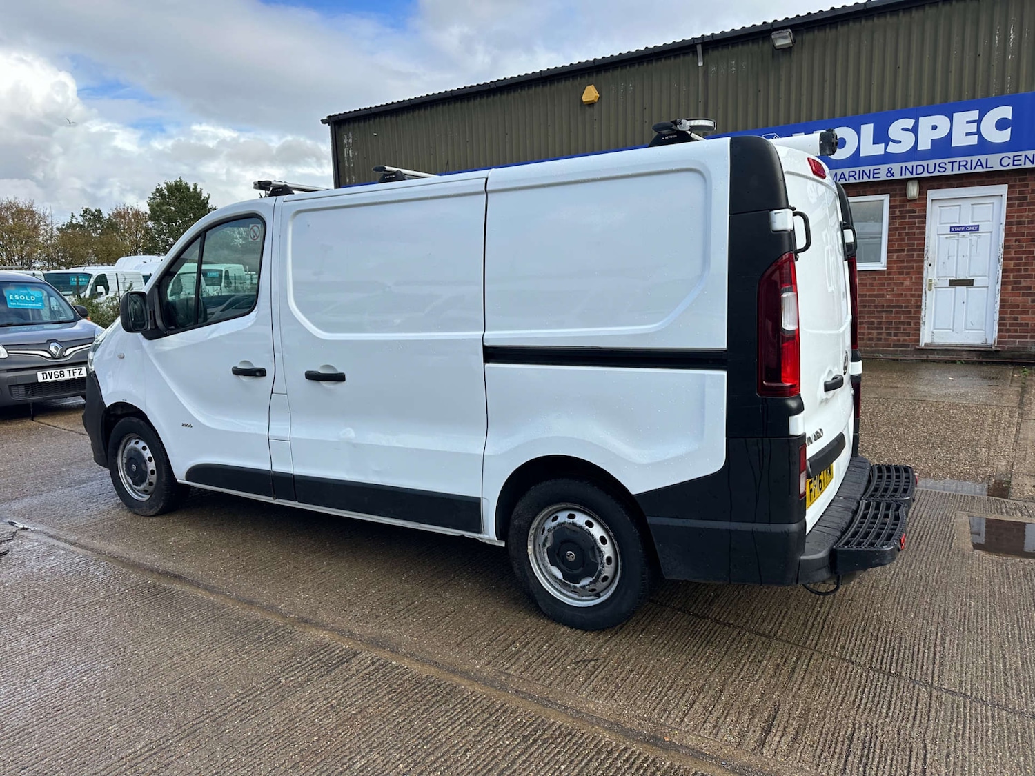 Used Vauxhall Vivaro 2016 for sale - 76325024: Photo 6