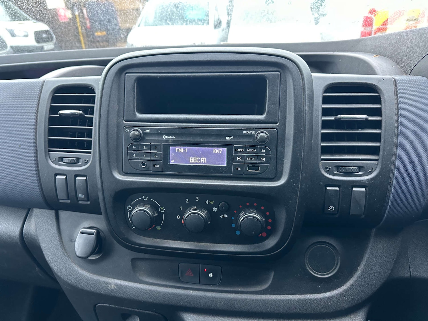 Used Vauxhall Vivaro 2016 for sale - 77457740: Photo 16