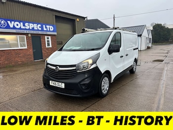 Vauxhall Vivaro feature image