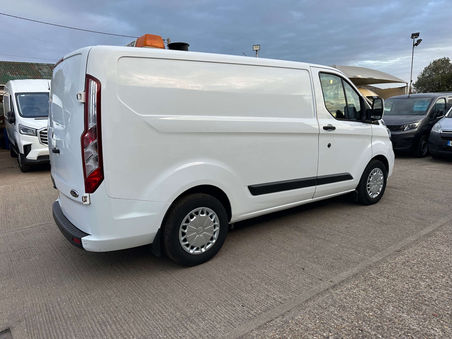 Used Ford Transit Custom 2019 for sale - 76277739: Photo 17