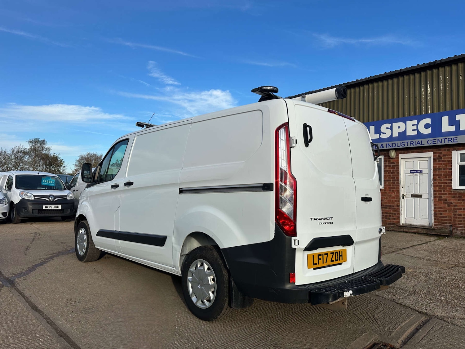 Used Ford Transit Custom 2017 for sale - 76511122: Photo 8