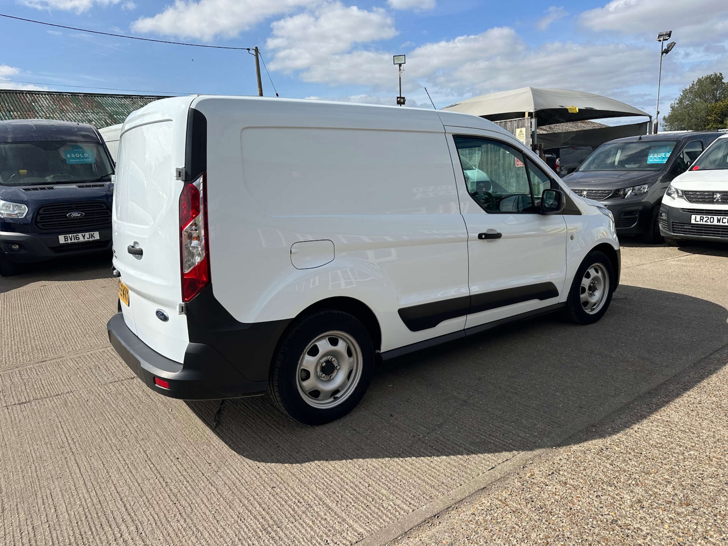 Used Ford Transit Connect 2020 for sale - 77218938: Photo 11