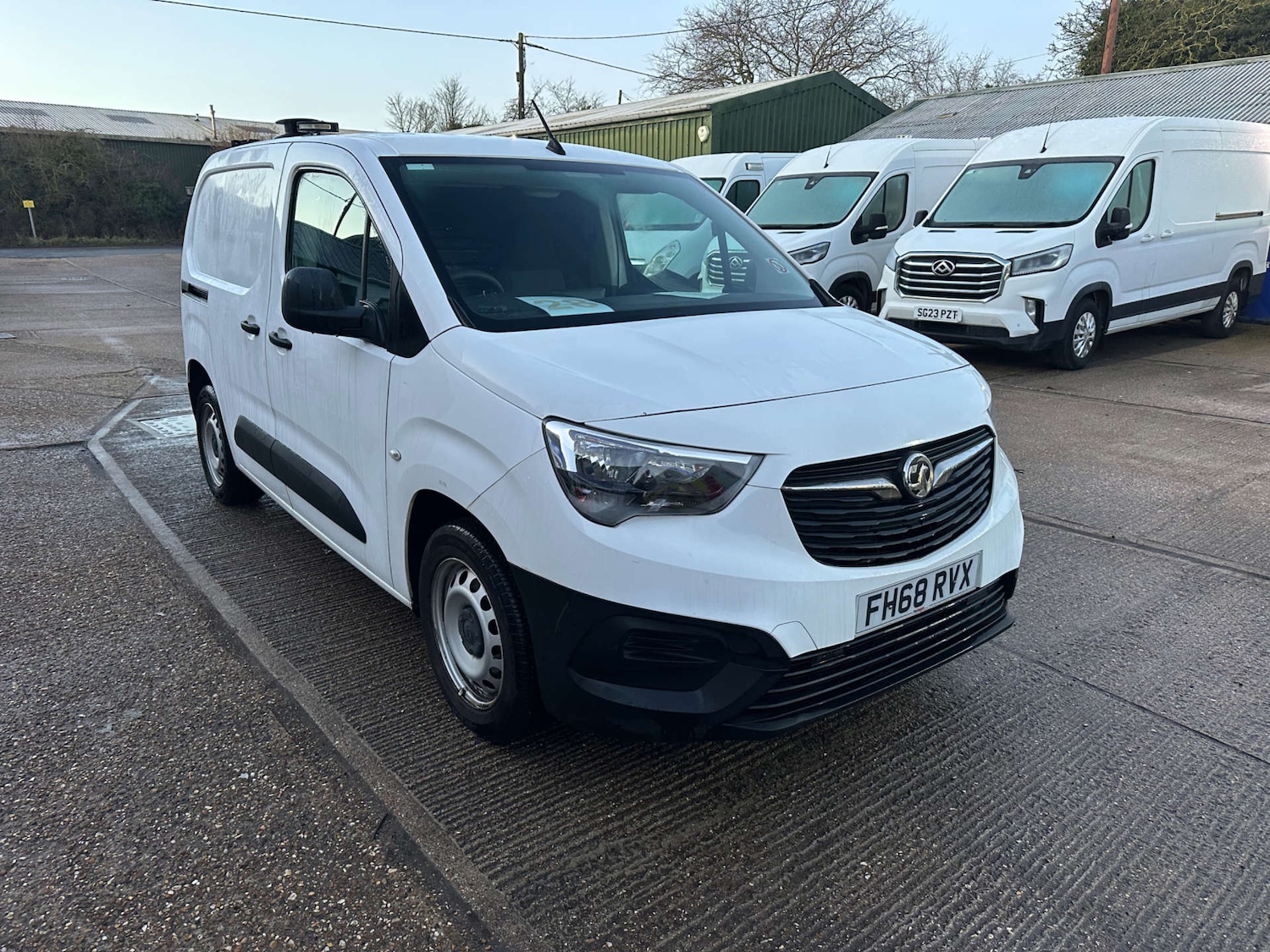 Used Vauxhall Combo 2019 for sale - 77205836: Photo 3