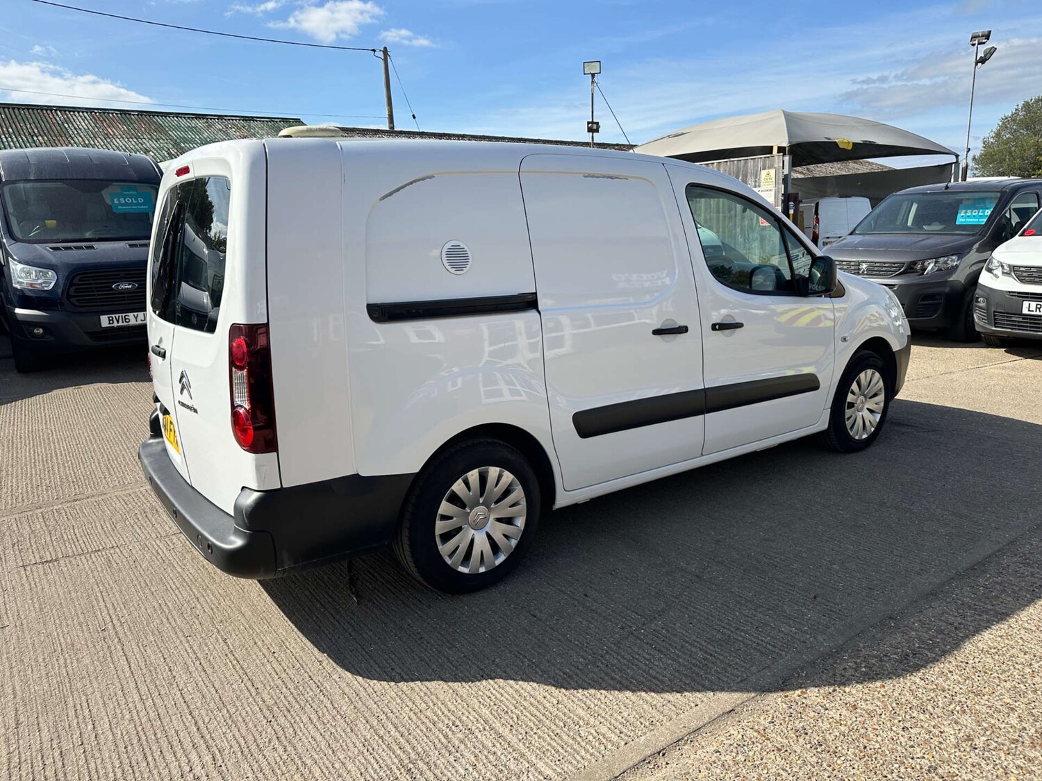 Used Citroen Berlingo 2014 for sale - 76363883: Photo 17