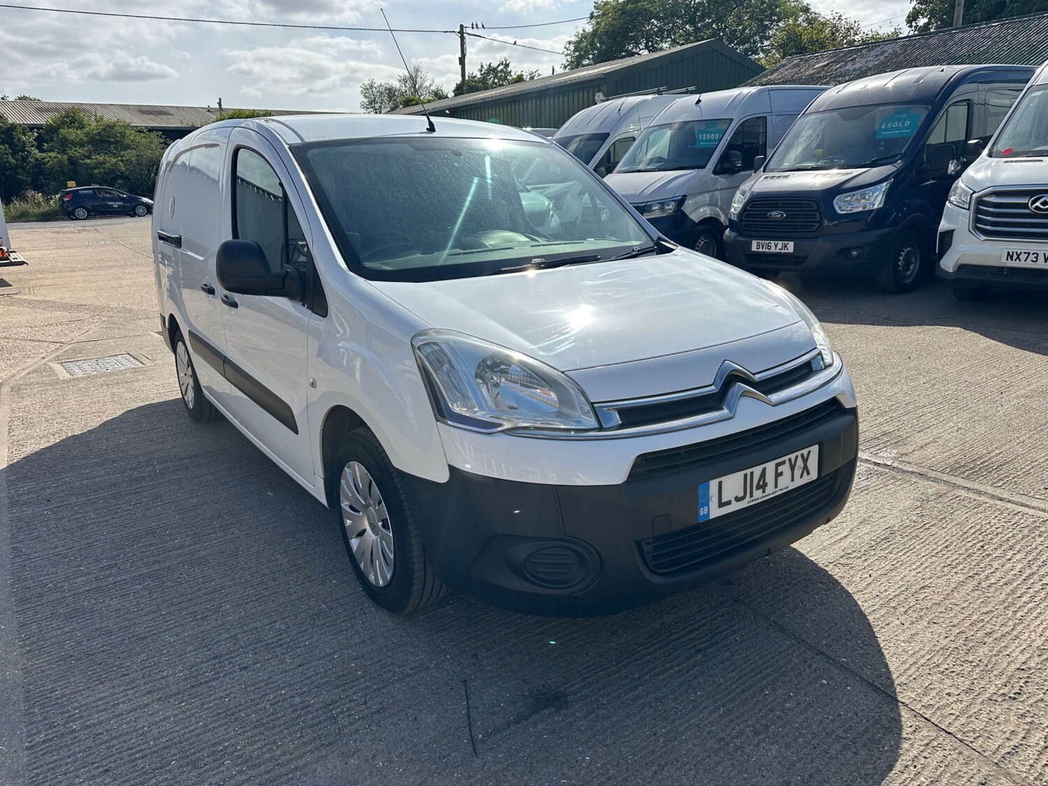 Used Citroen Berlingo 2014 for sale - 76363883: Photo 3