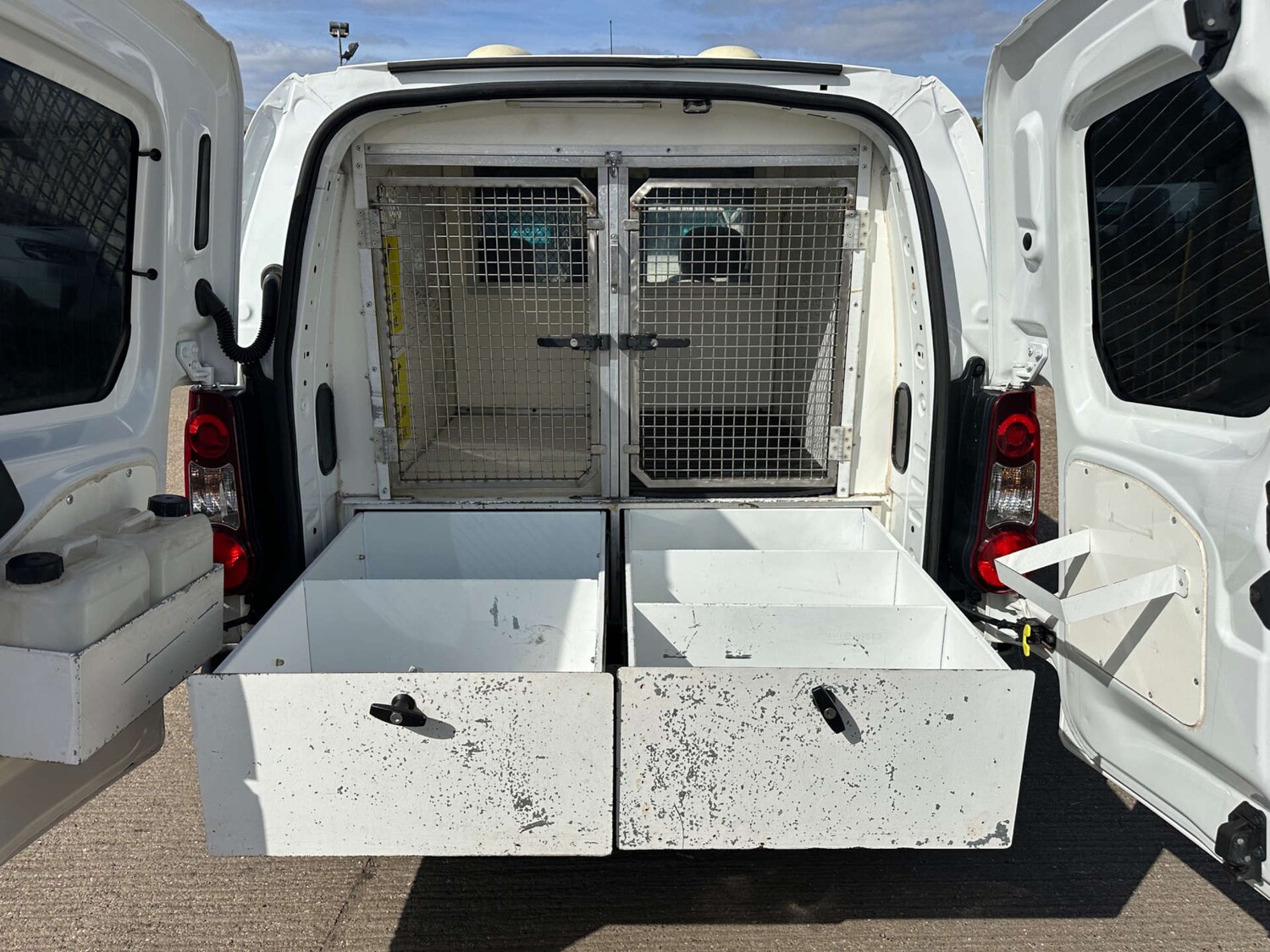 Used Citroen Berlingo 2014 for sale - 76363883: Photo 8