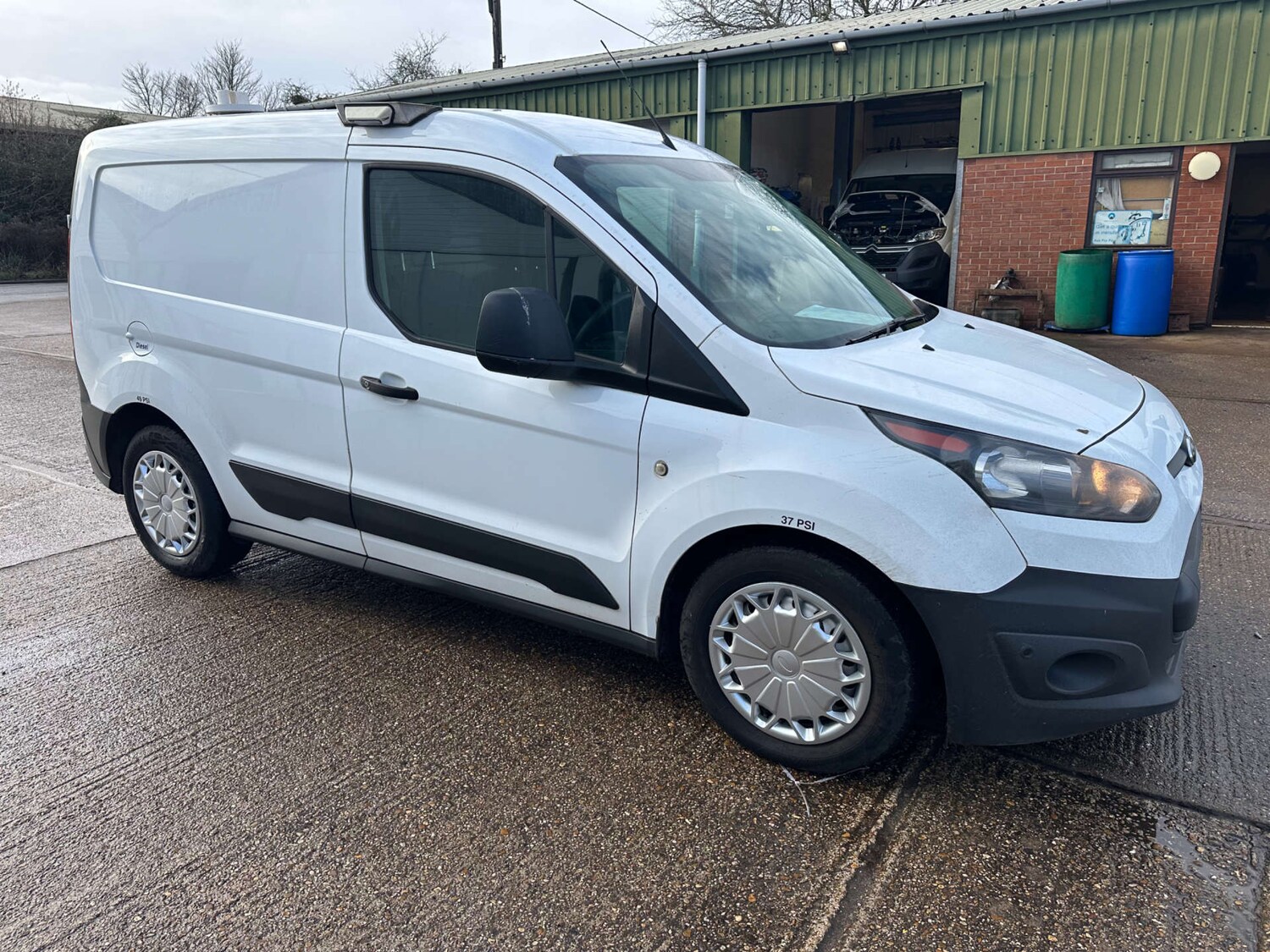 Used Ford Transit Connect 2017 for sale - 77442760: Photo 13
