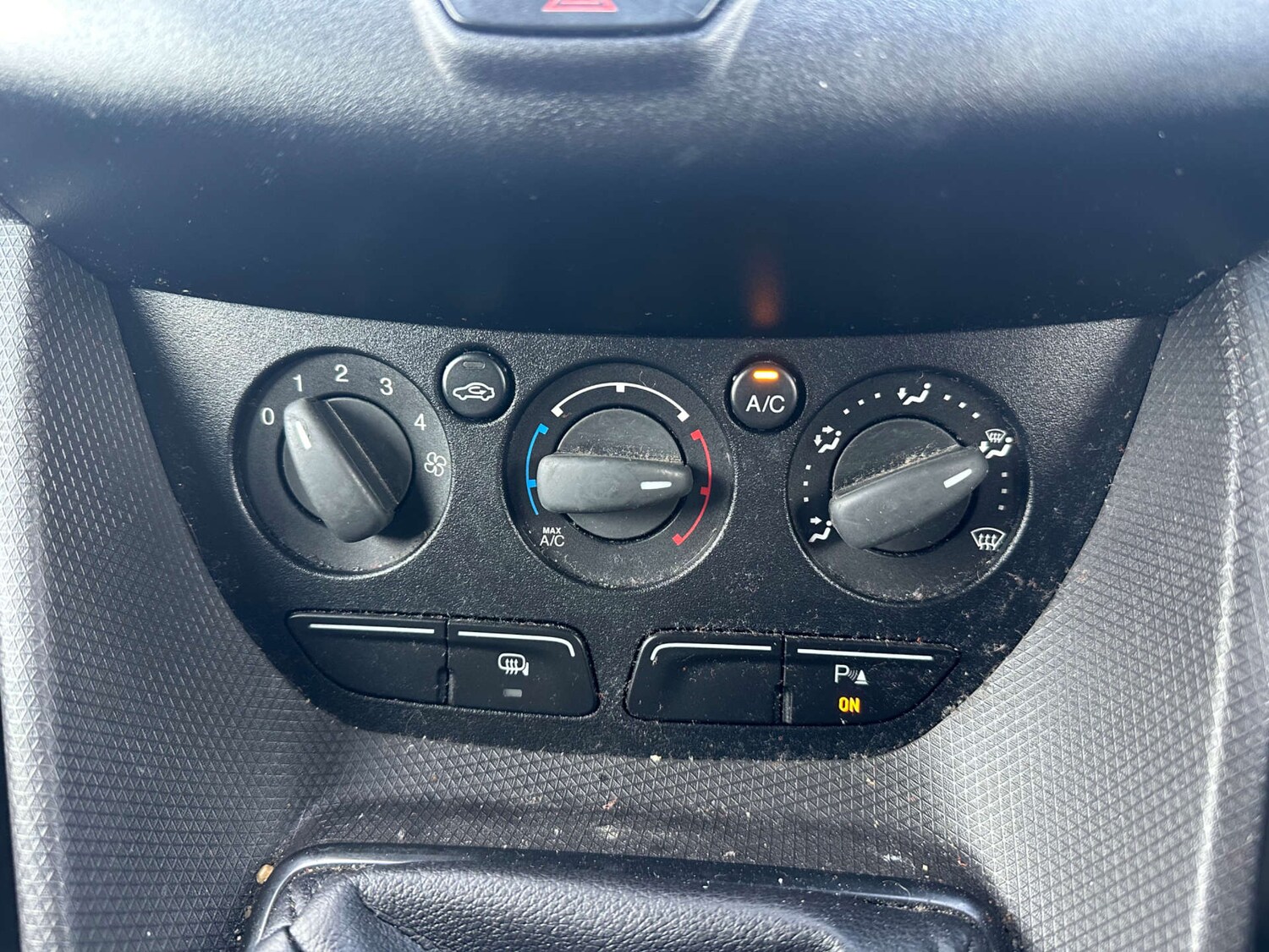 Used Ford Transit Connect 2017 for sale - 77442760: Photo 18