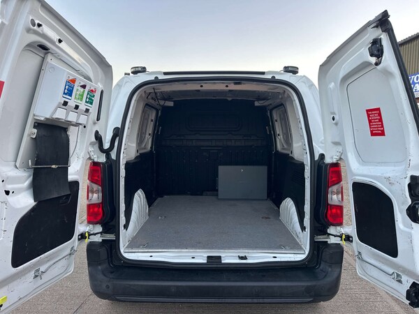 Used Vauxhall Combo 2019 for sale - 76000377: Photo 9