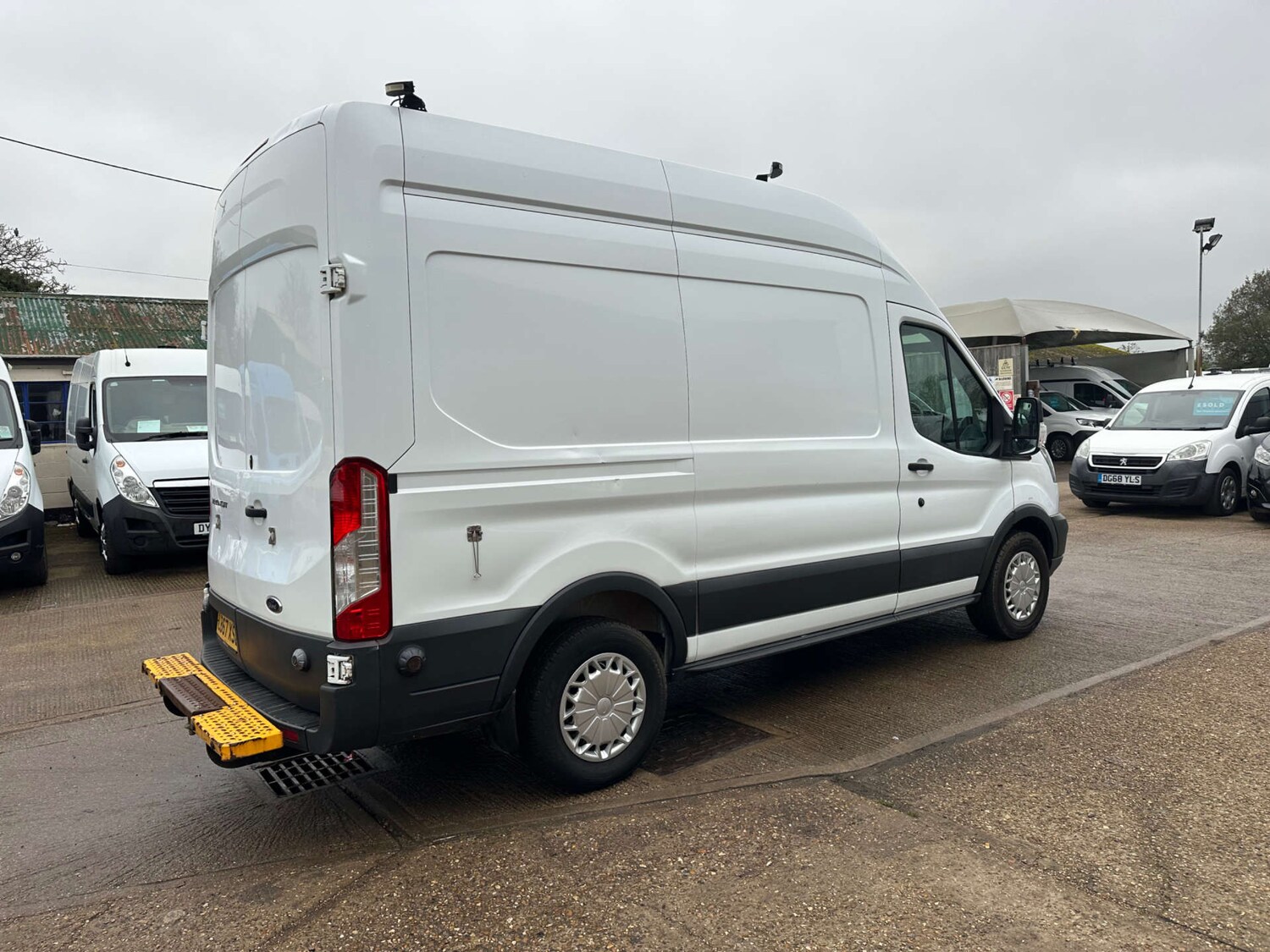 Used Ford Transit 2018 for sale - 77022671: Photo 15