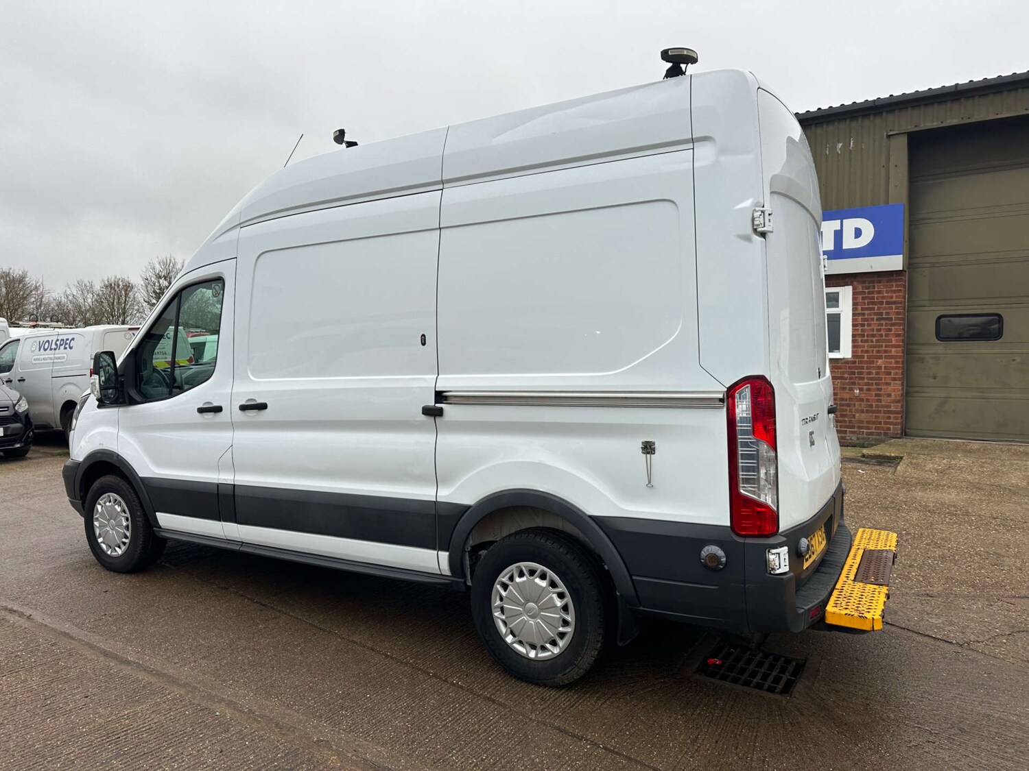 Used Ford Transit 2018 for sale - 77022671: Photo 7