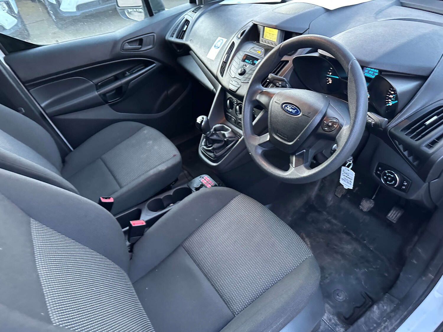 Used Ford Transit Connect 2017 for sale - 77745633: Photo 16