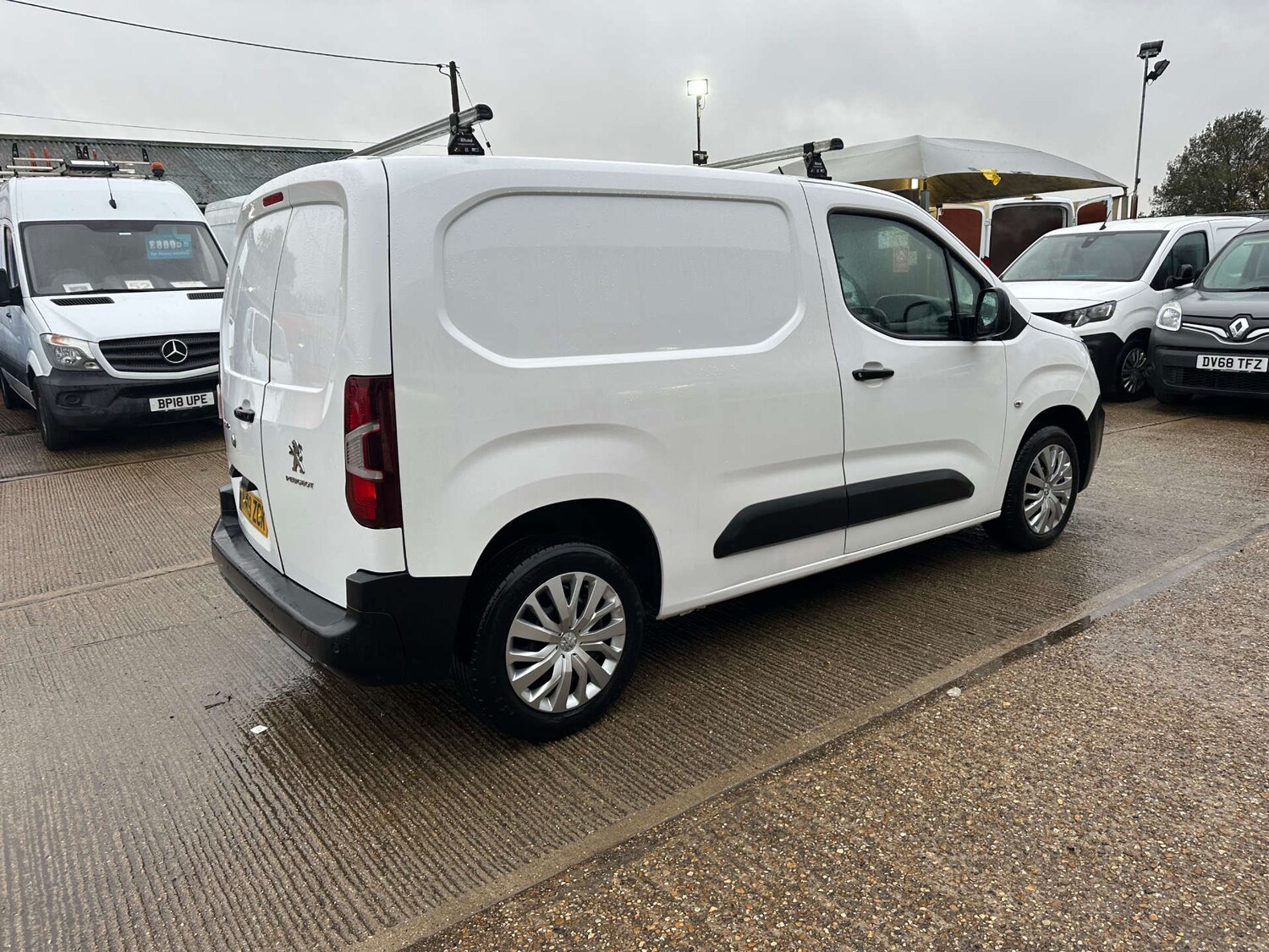 Used Peugeot Partner 2019 for sale - 76325027: Photo 11