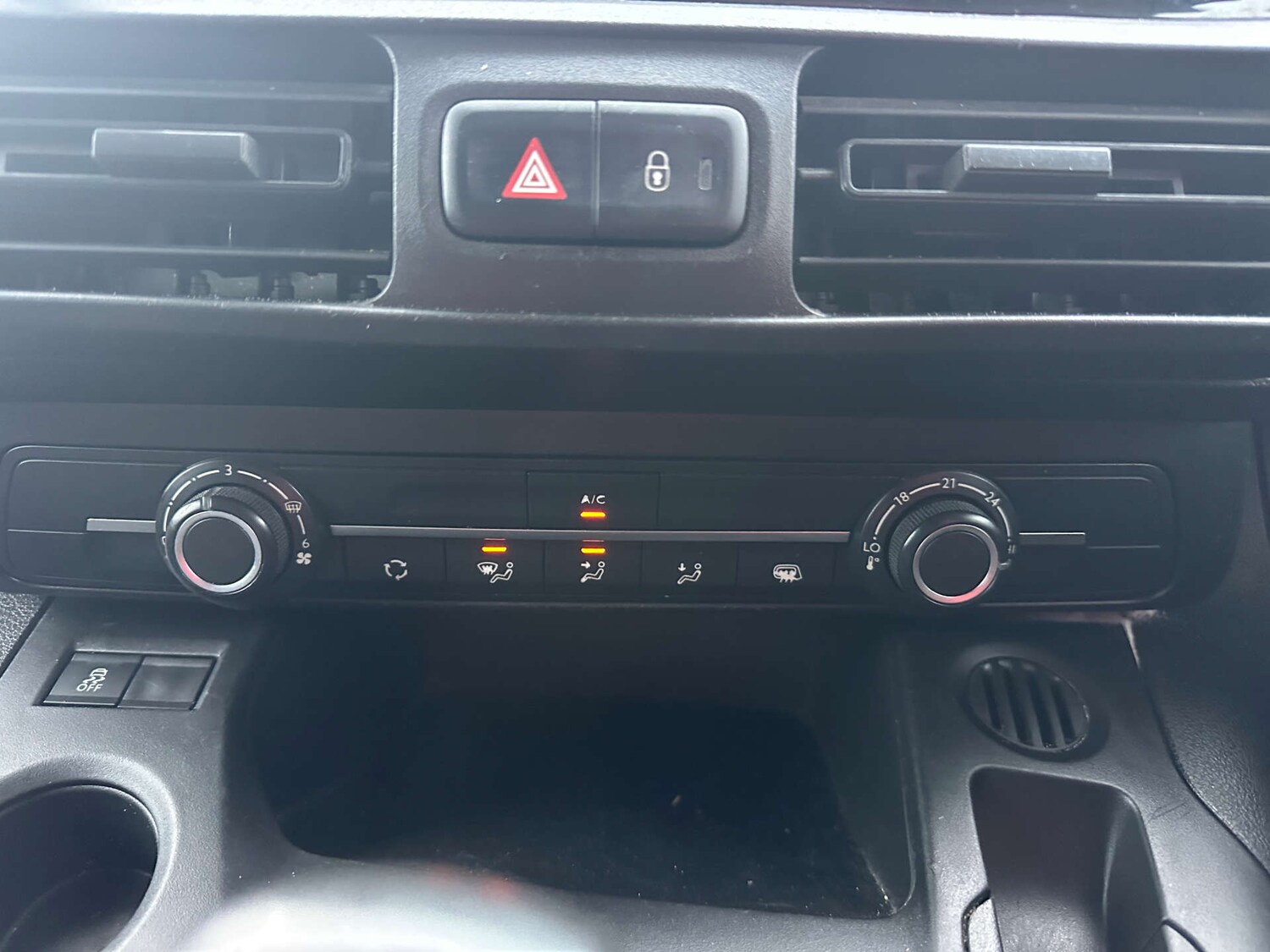 Used Peugeot Partner 2019 for sale - 76325027: Photo 23