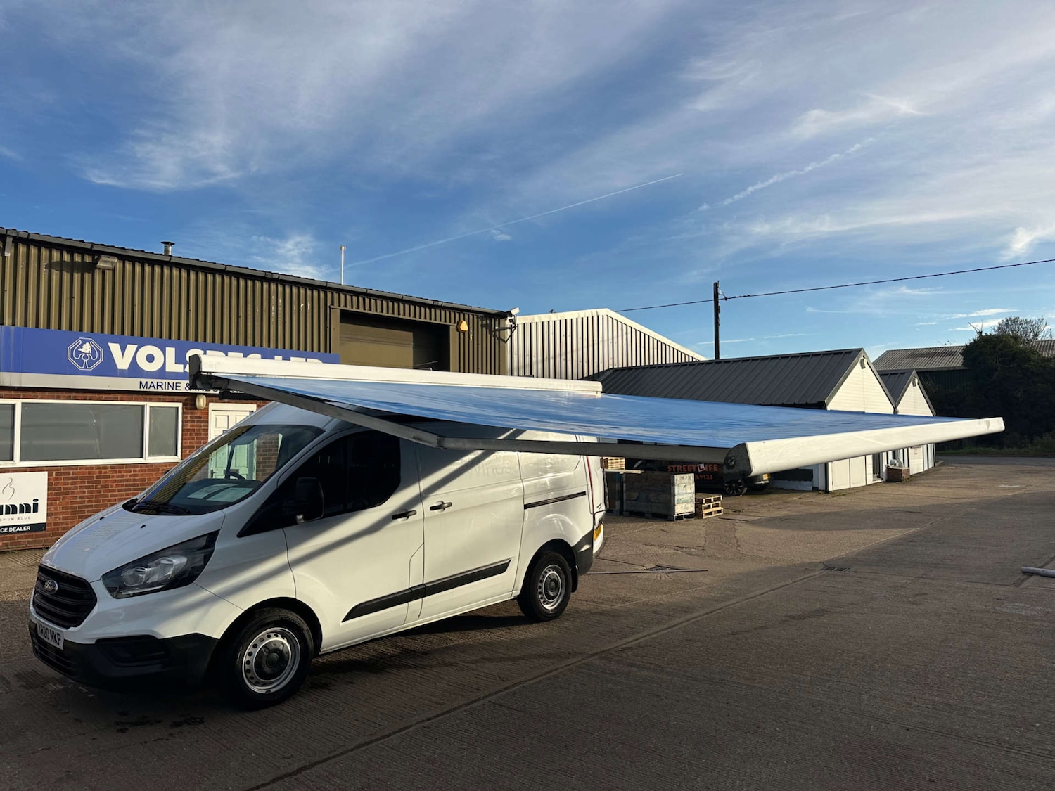 Used Ford Transit Custom 2020 for sale - 76530911: Photo 2