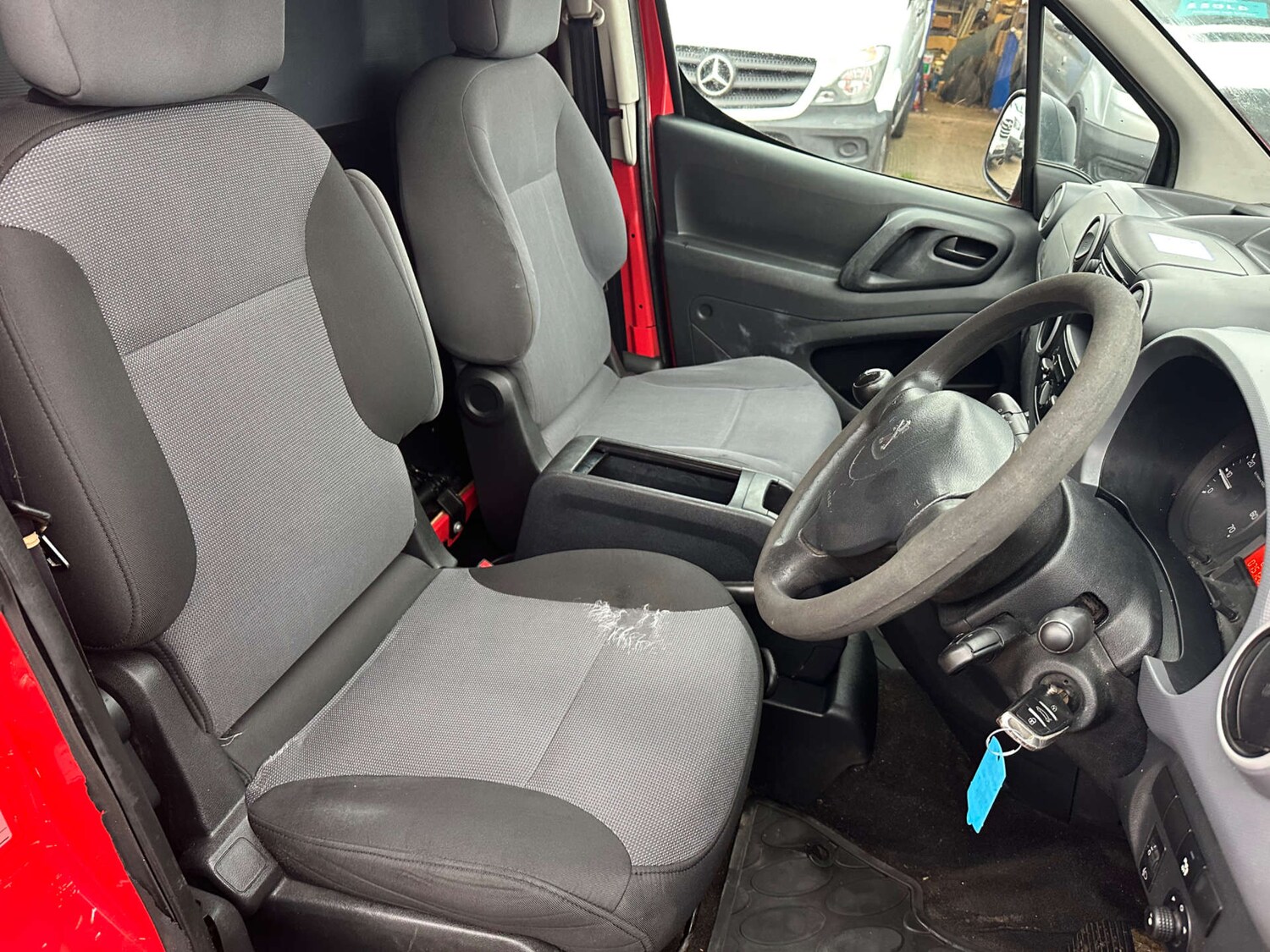 Used Peugeot Partner 2012 for sale - 76591658: Photo 14