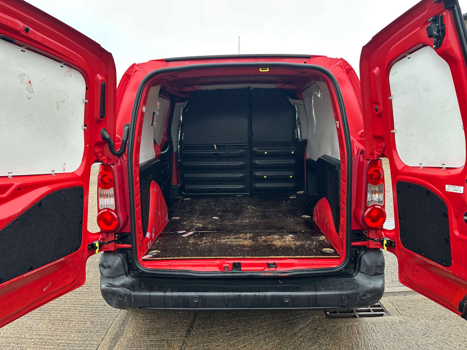 Used Peugeot Partner 2012 for sale - 76591658: Photo 8