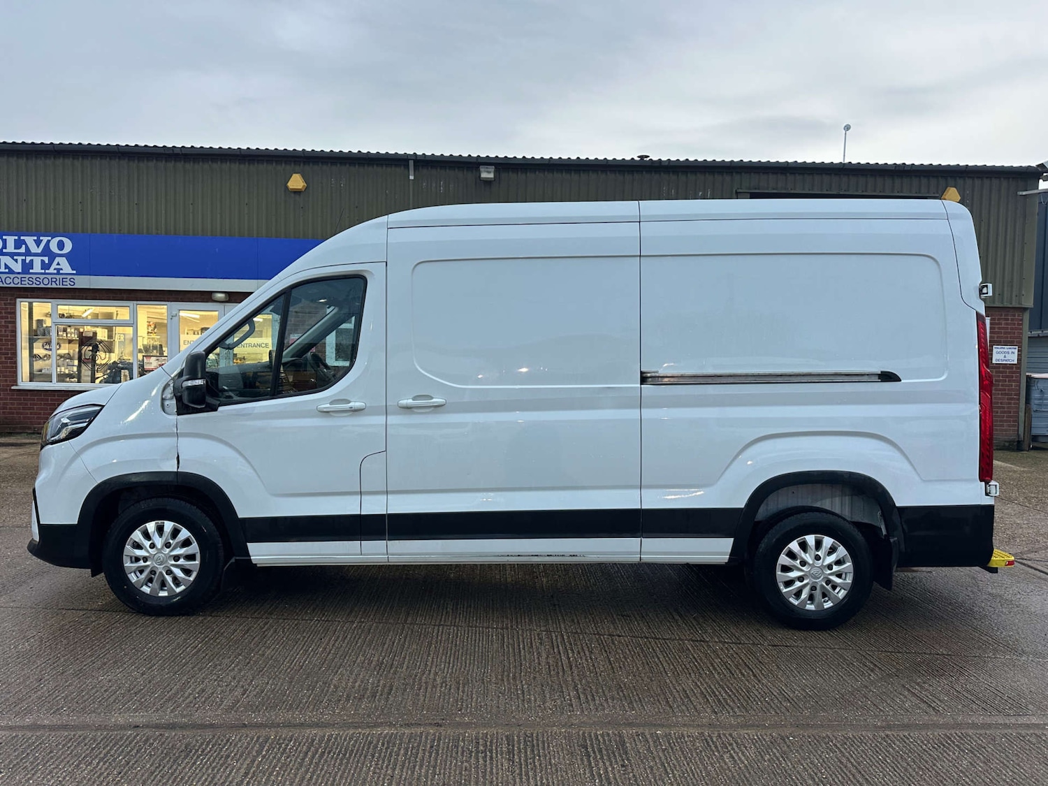 Used Maxus Deliver 9 2023 for sale - 76937711: Photo 6