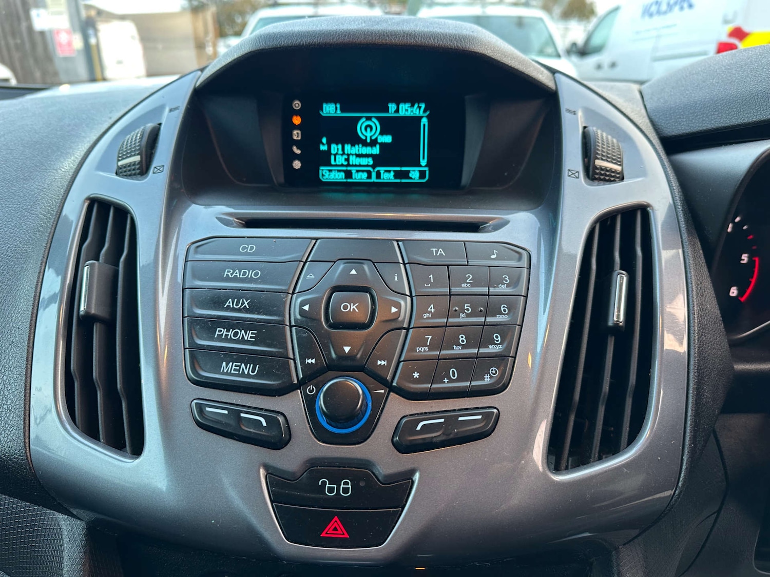 Used Ford Transit Connect 2018 for sale - 76363565: Photo 20