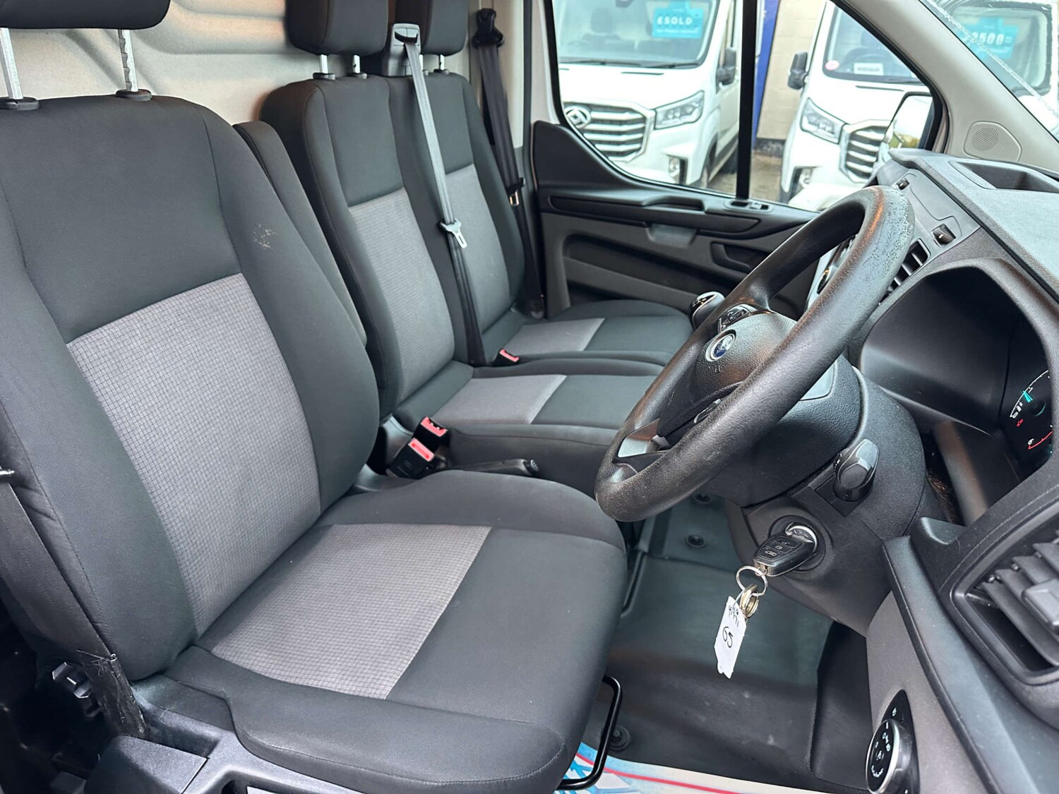 Used Ford Transit Custom 2019 for sale - 76431130: Photo 18